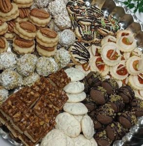 عمده فروشی عسل و شیرینی سنتی