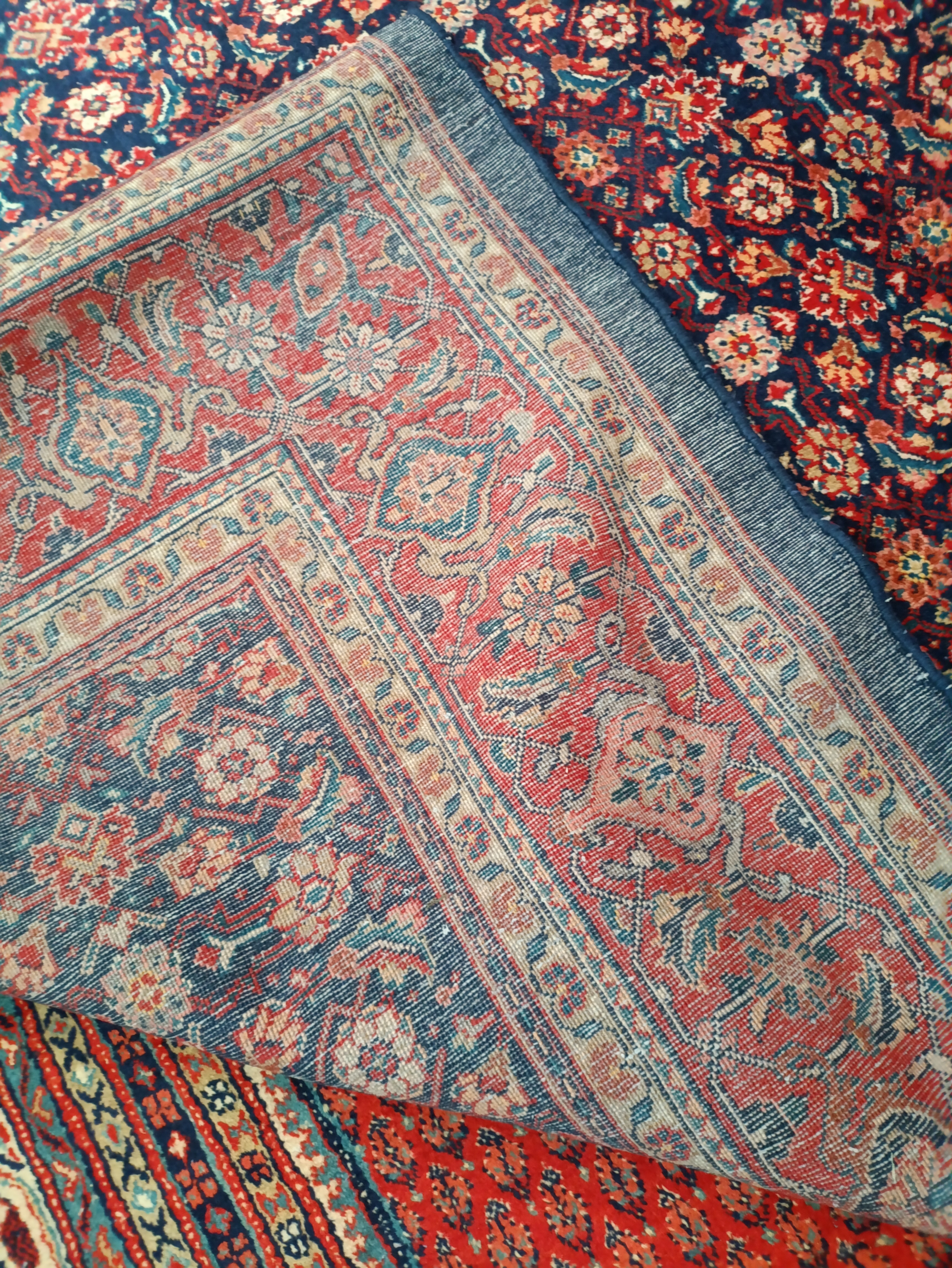 فرش دستباف ایرانی آنتیک