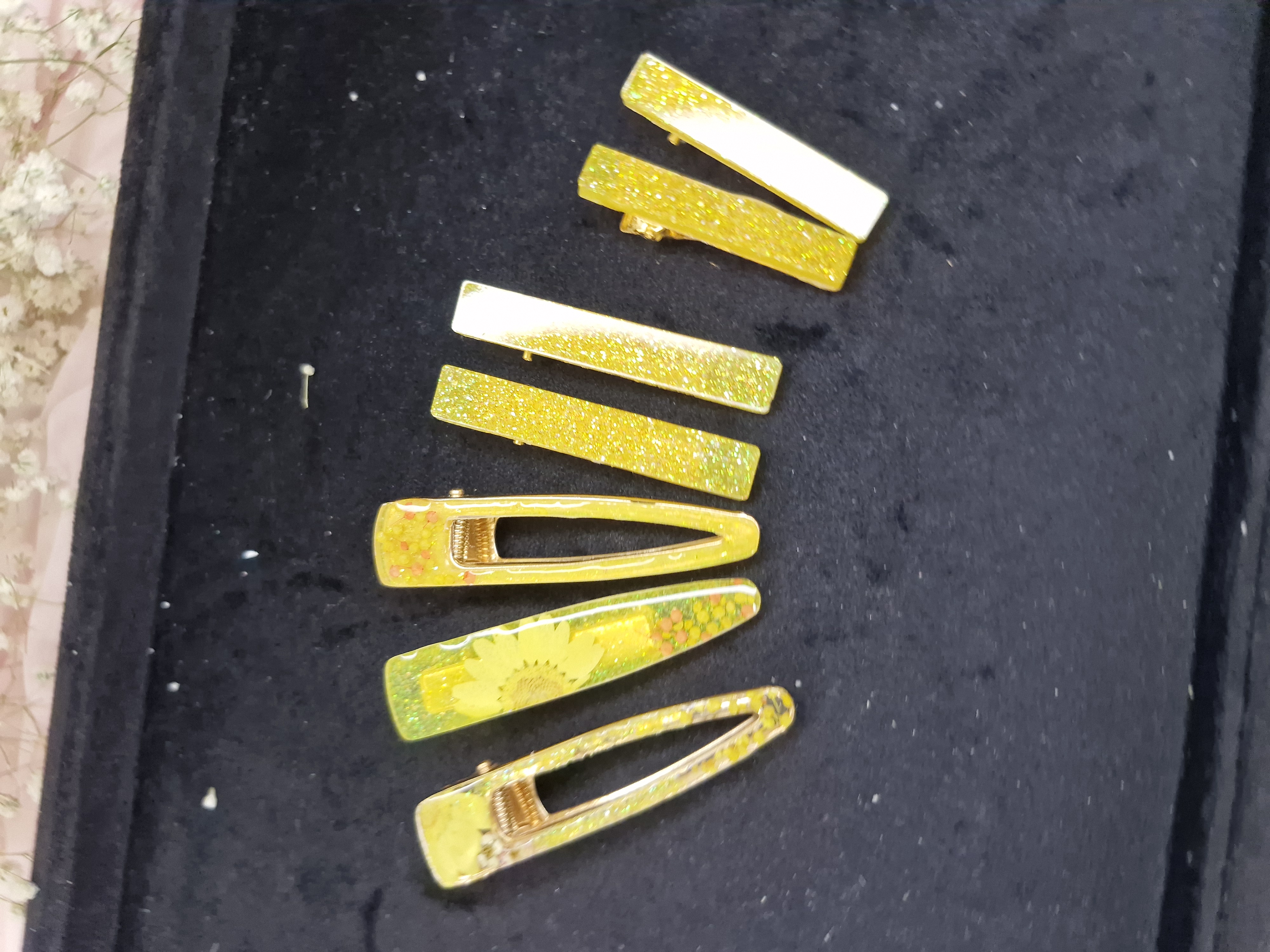 گیره زیبای رزینی 