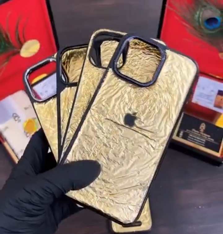 کاورهای طلا برای گوشی آیفون