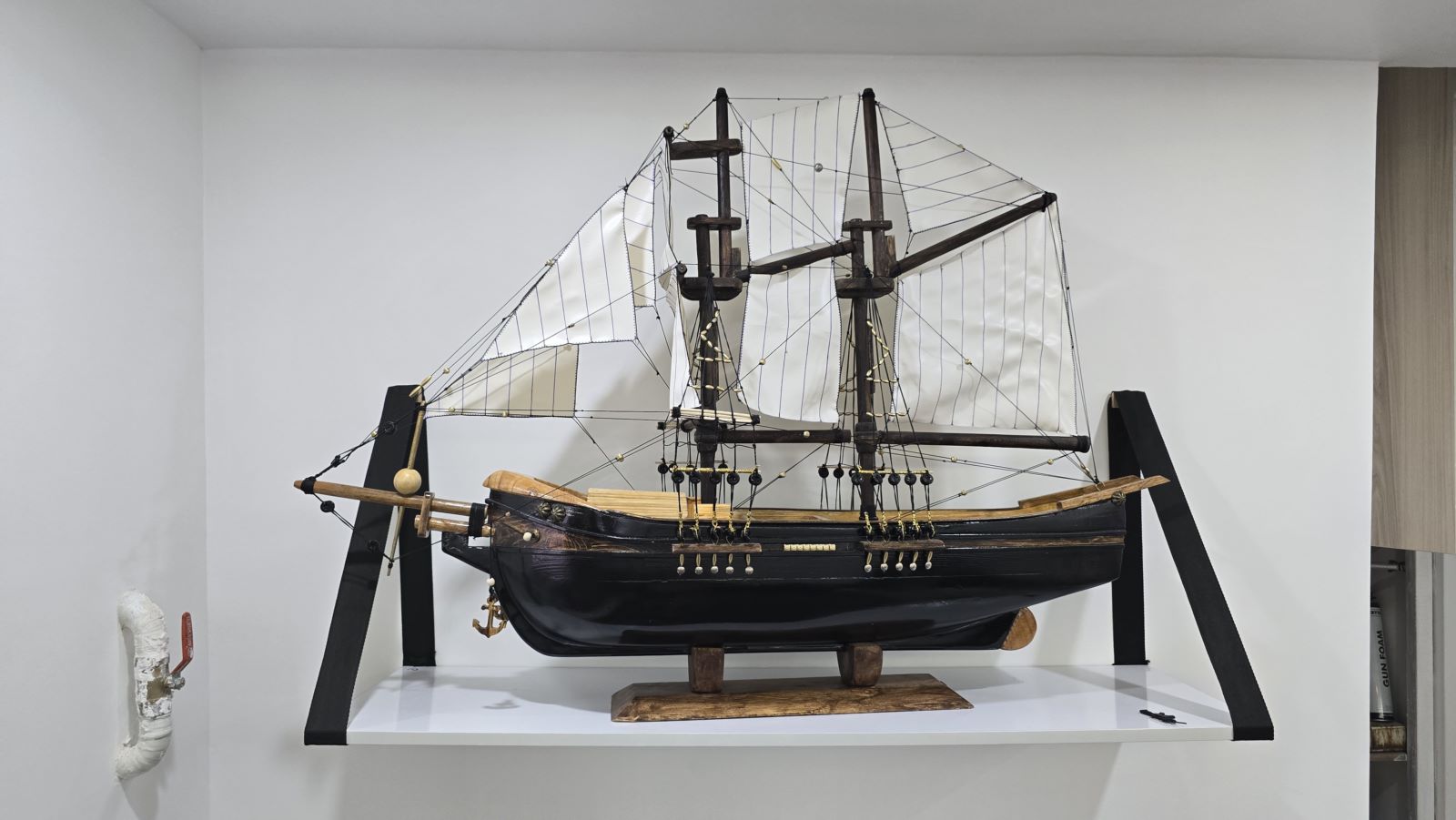 ماکت کشتی چوبی دست ساز 