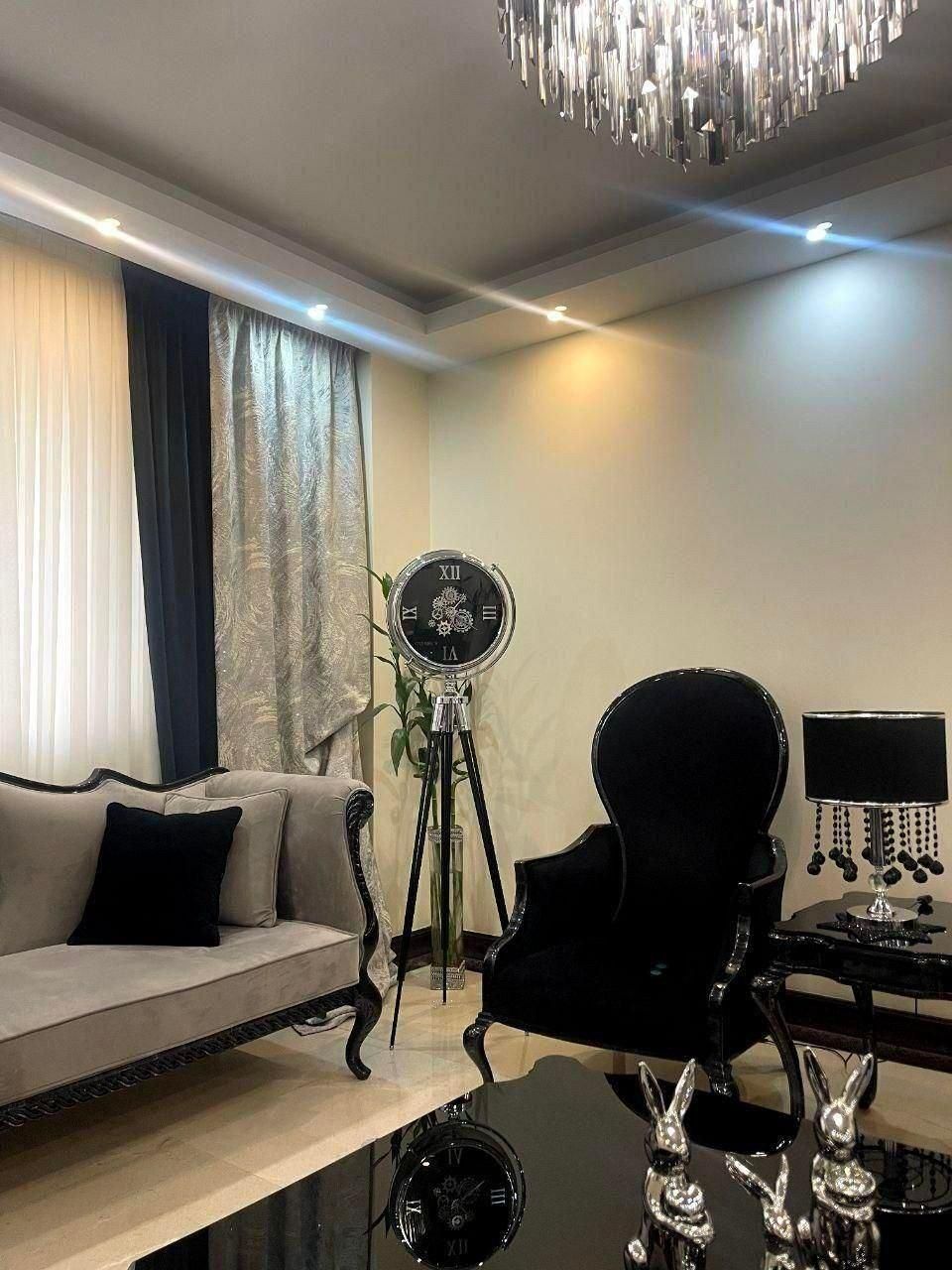 ساعت ایستاده/ساعت ایستاده سه پایه