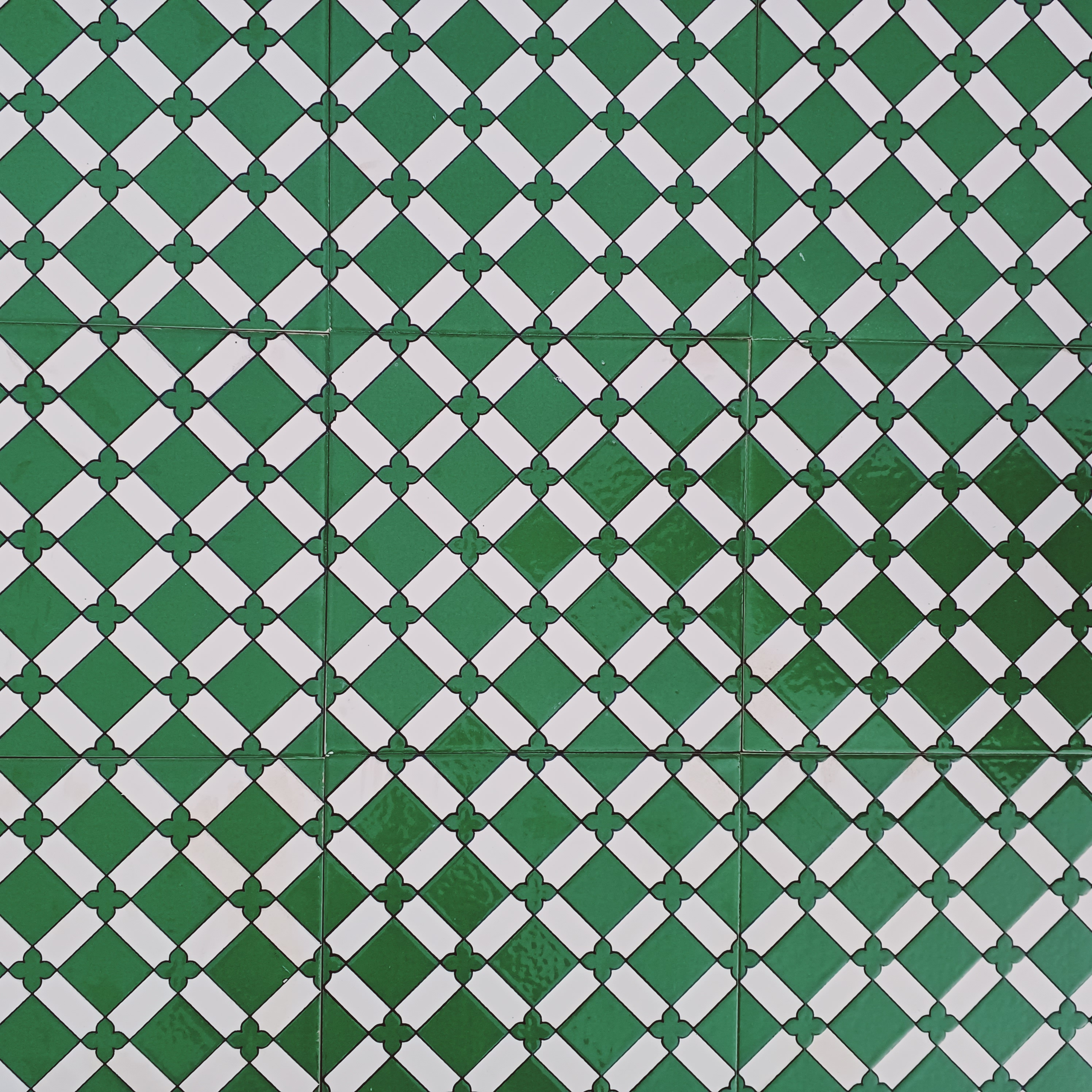 کاشی سنتی دست‌ساز خانی