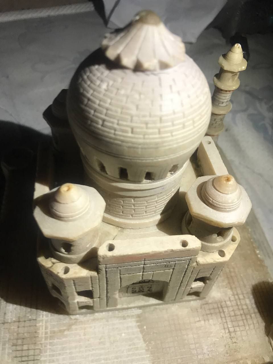 ارامگاه تاج محل قدیمی کار دست 