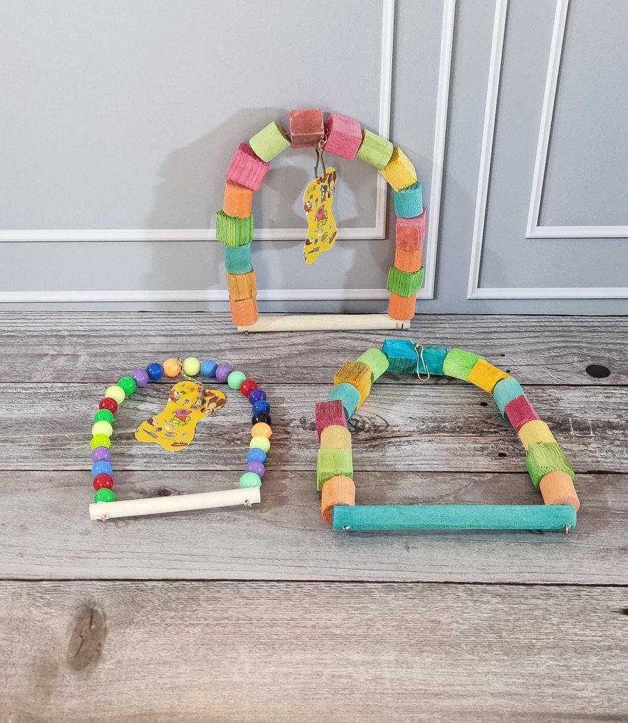 اسباب بازی پرندگان و حیوانات خانگی