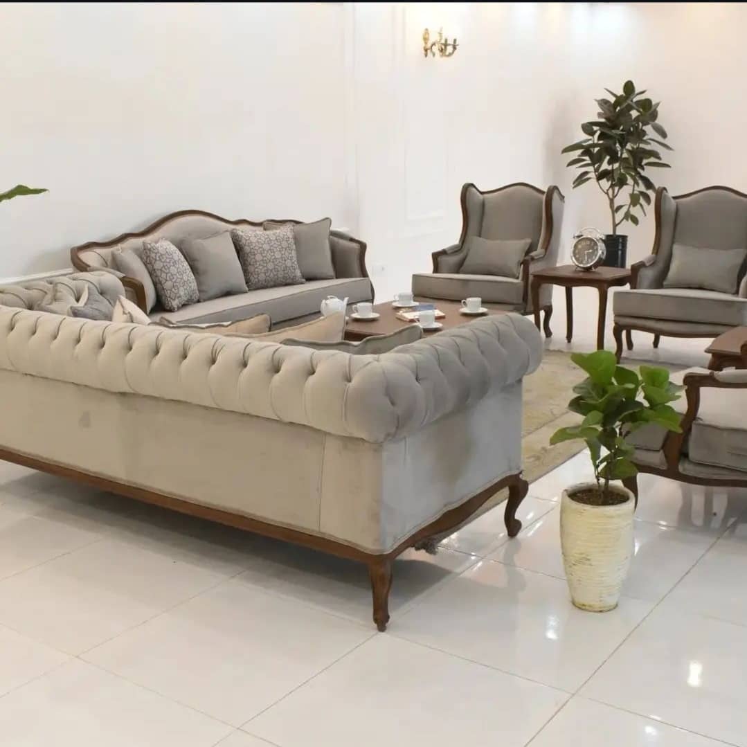مبل فرانسوی
