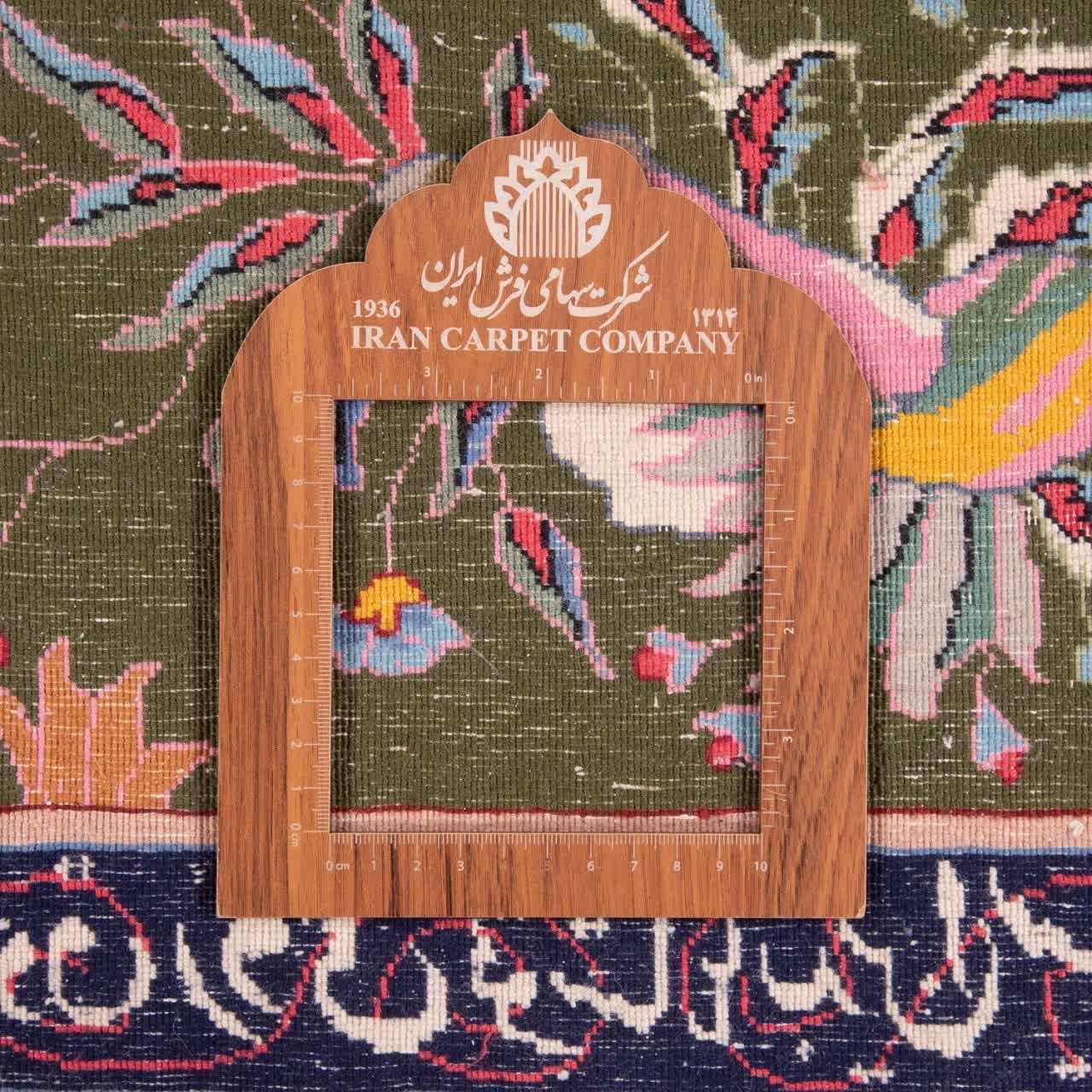 تابلو فرش شناسنامه دار 6 متری 