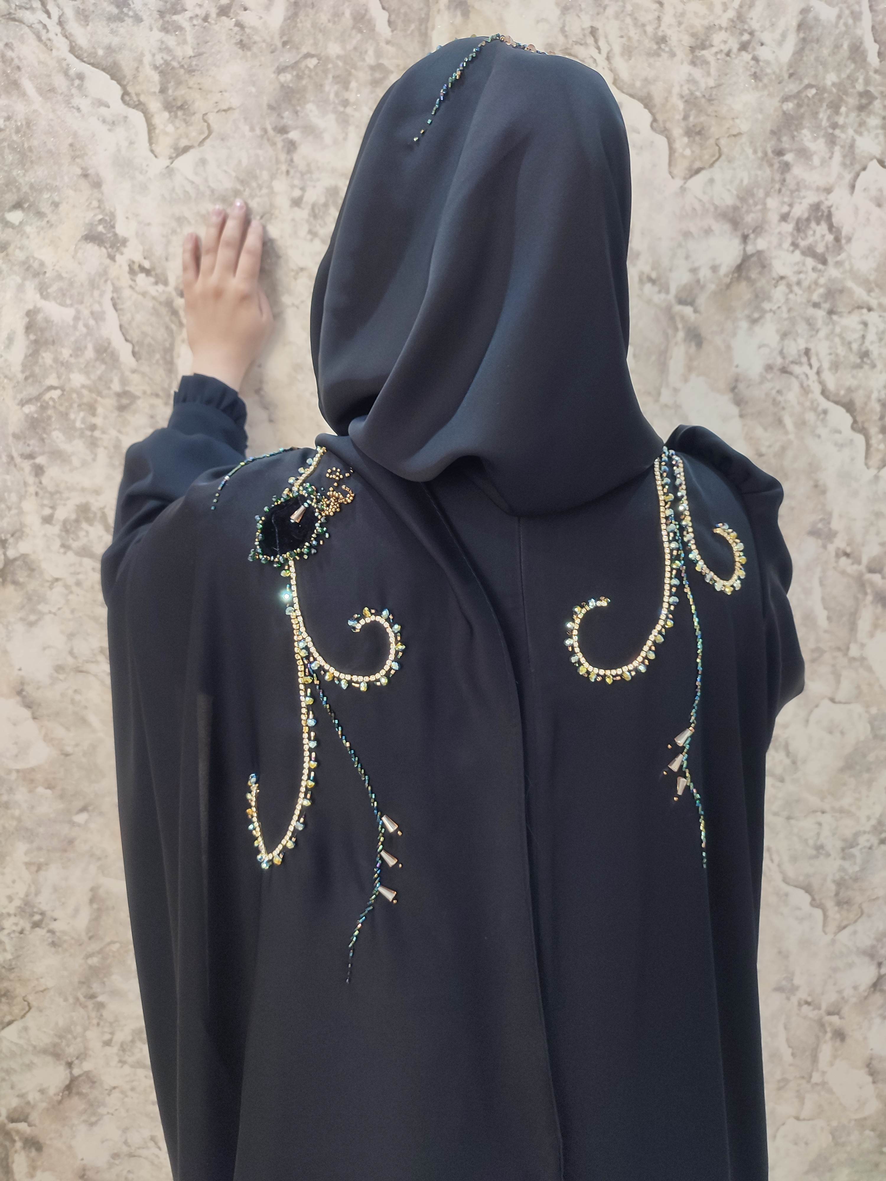 عبای جواهر دوزی