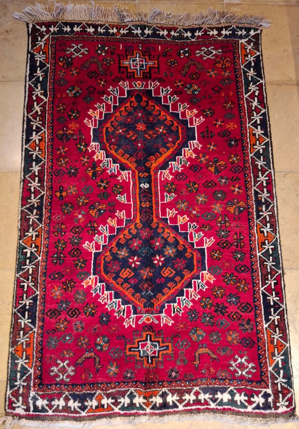 فرش دستباف اصیل ایرانی