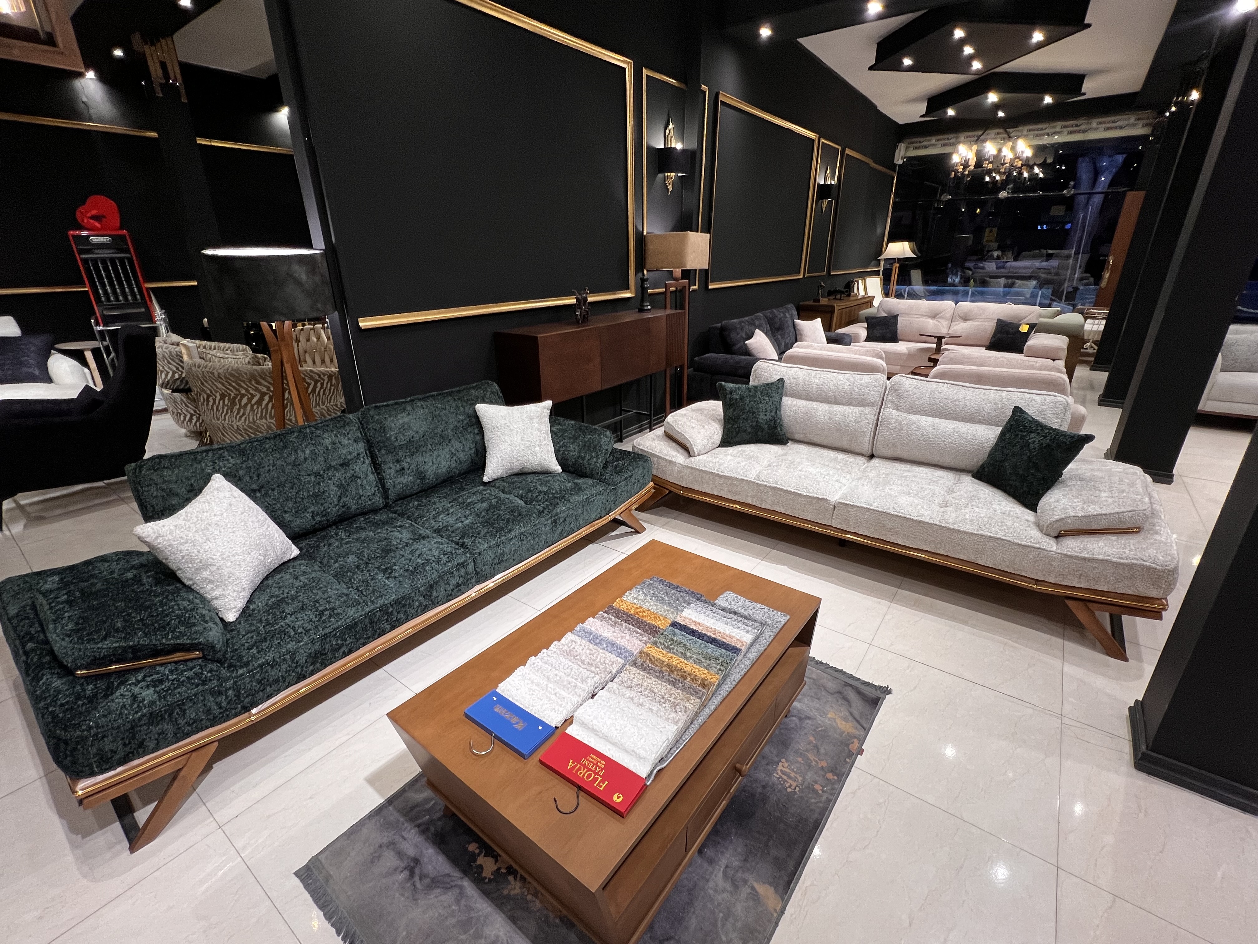   مبل Sofa