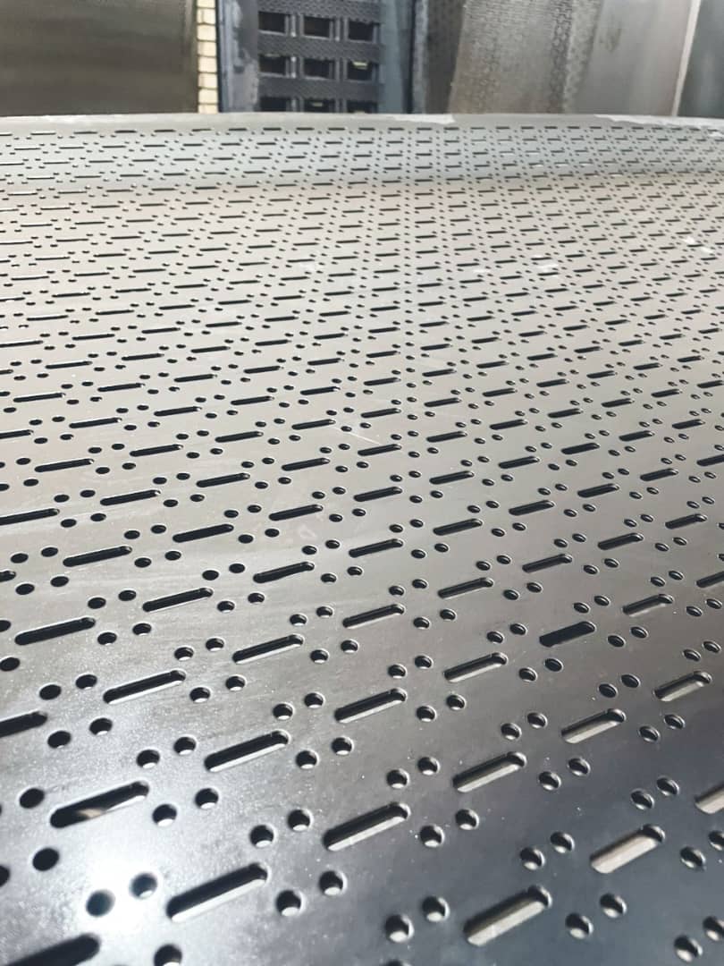 انواع توری لوزی،پانچ،سرند برای ساختمان