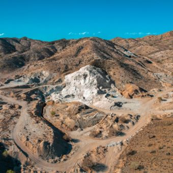 فلدسپات سدیک سیرجان