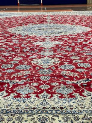 فرش دستباف۳۰۶مترمربع نائین اصفهان 