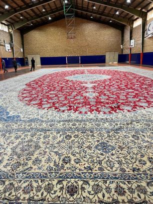 فرش دستباف۳۰۶مترمربع نائین اصفهان 