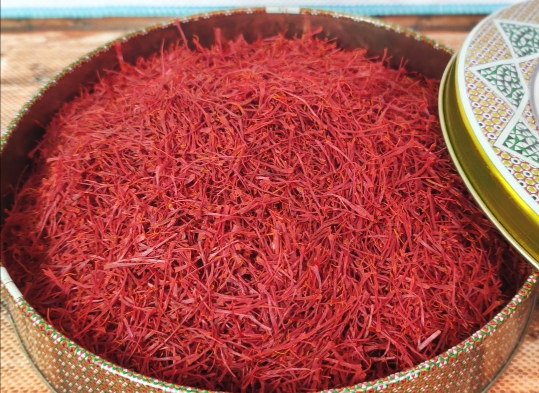 زعفران اصیل ایرانی 