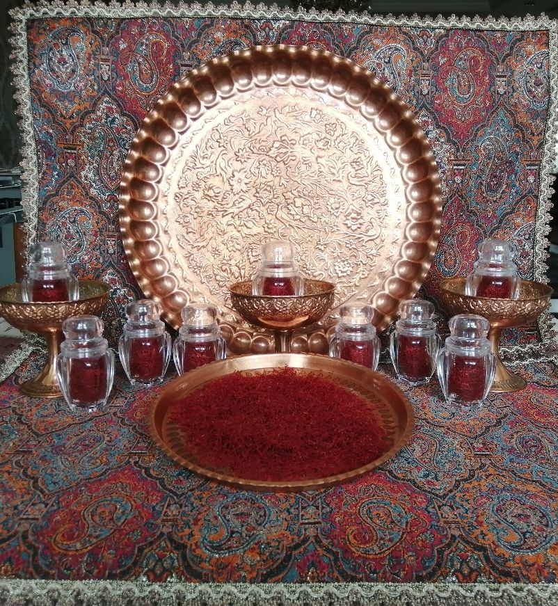 زعفران اصیل ایرانی 
