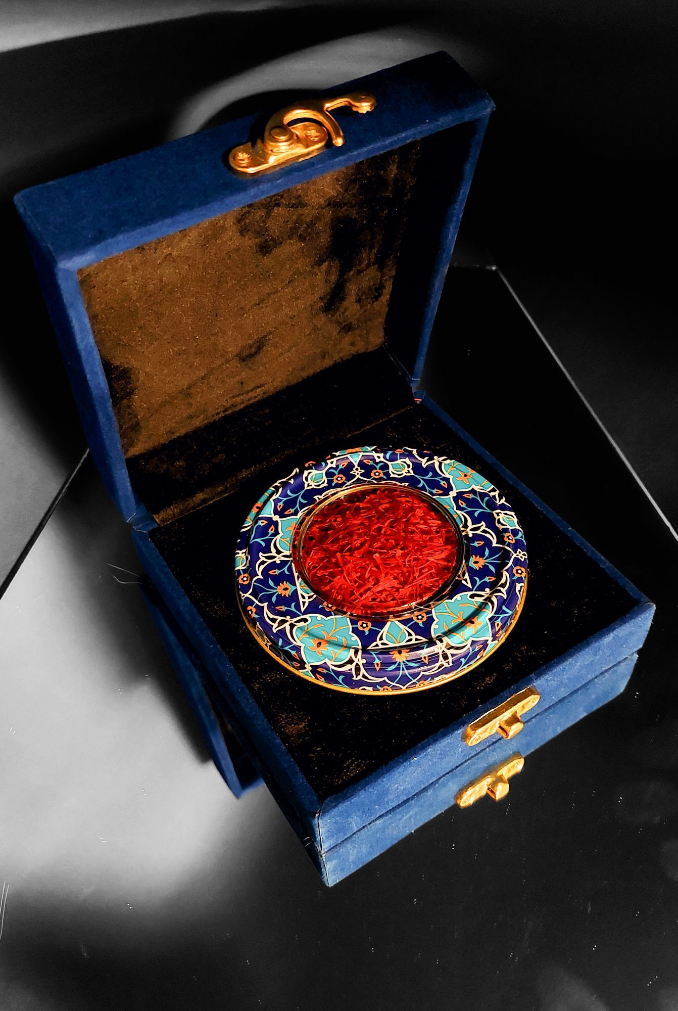 زعفران سر گل رشته ای صادراتی