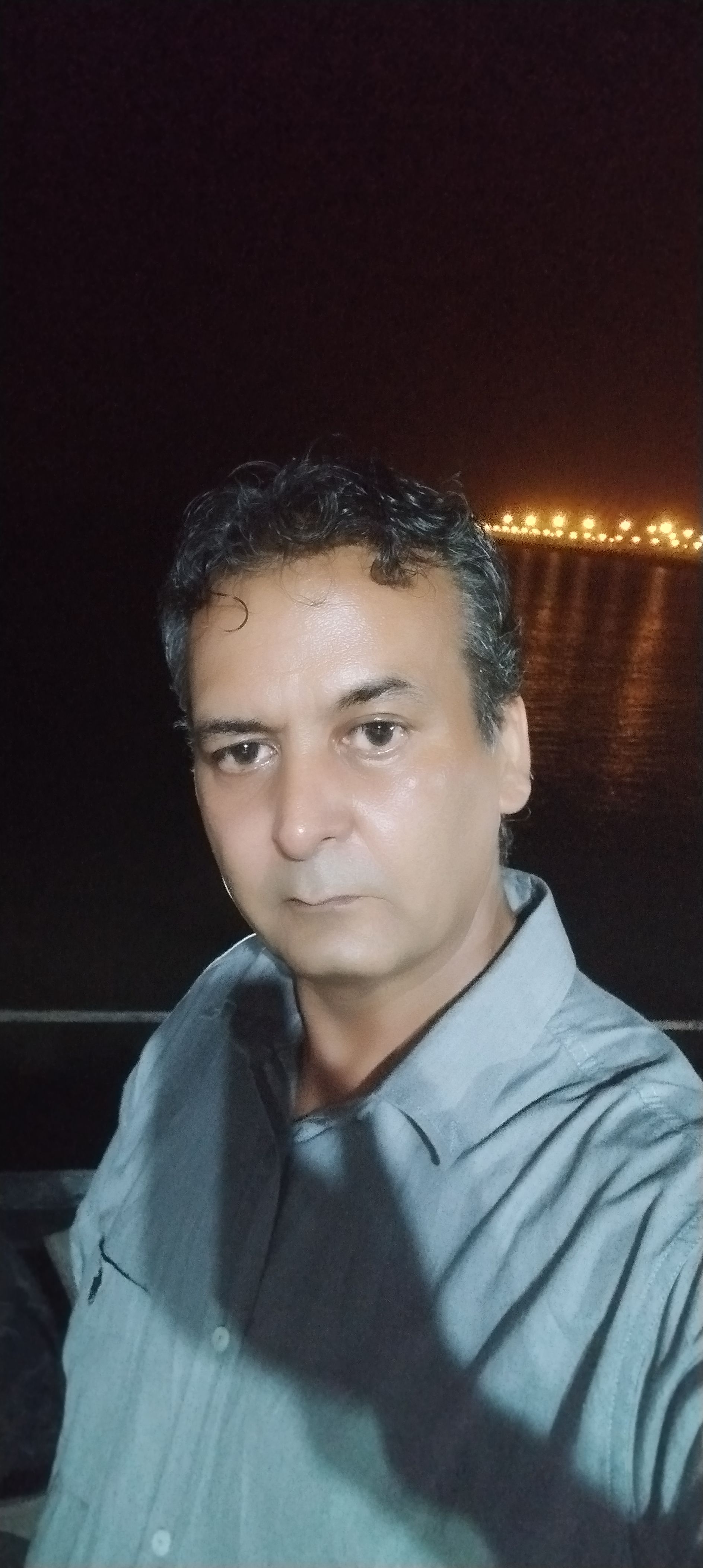 درخواست همکاری نوازنده حرفه ای 