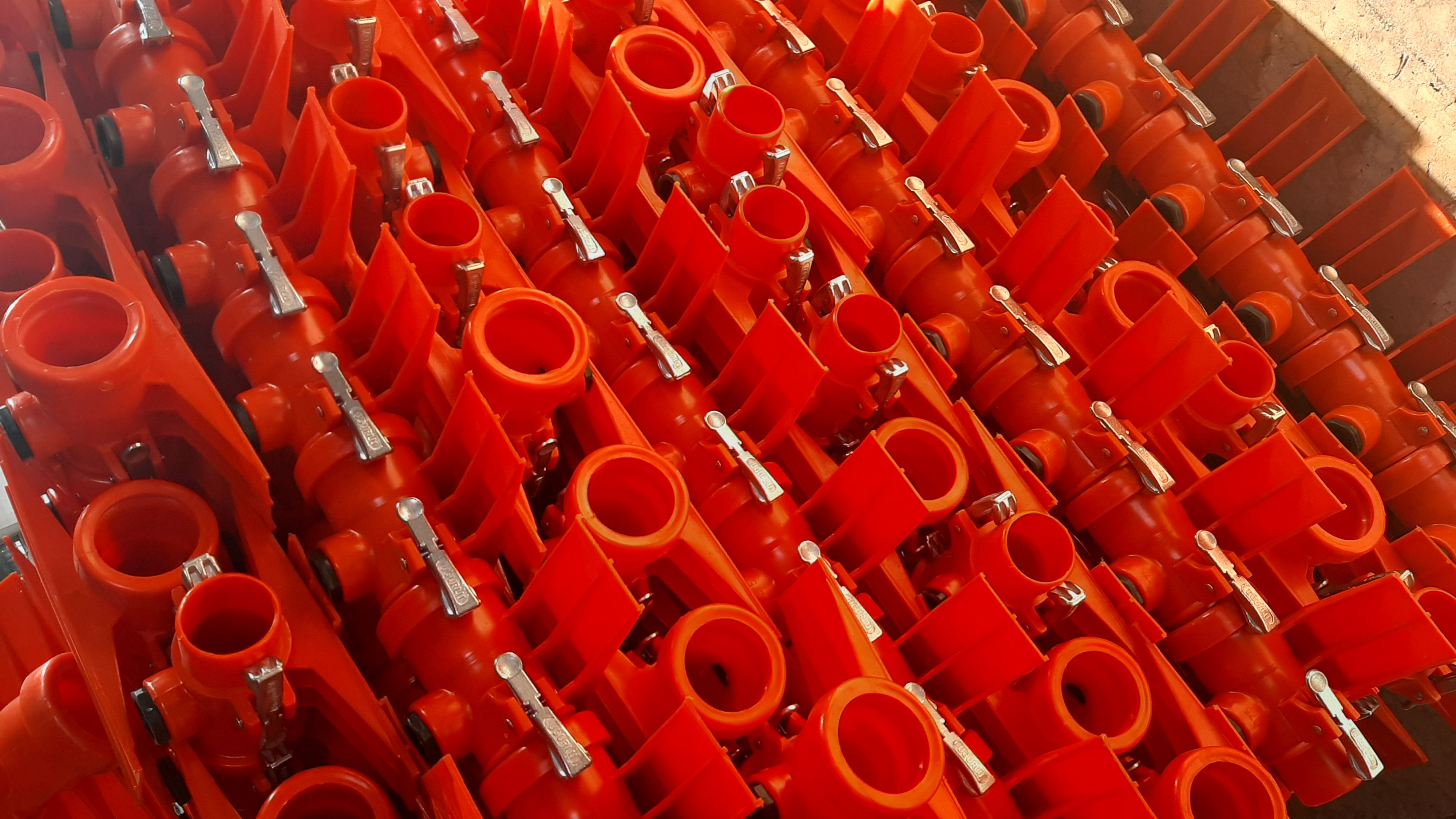  تولید اتصالات آبیاری بارانی  استاندارد 