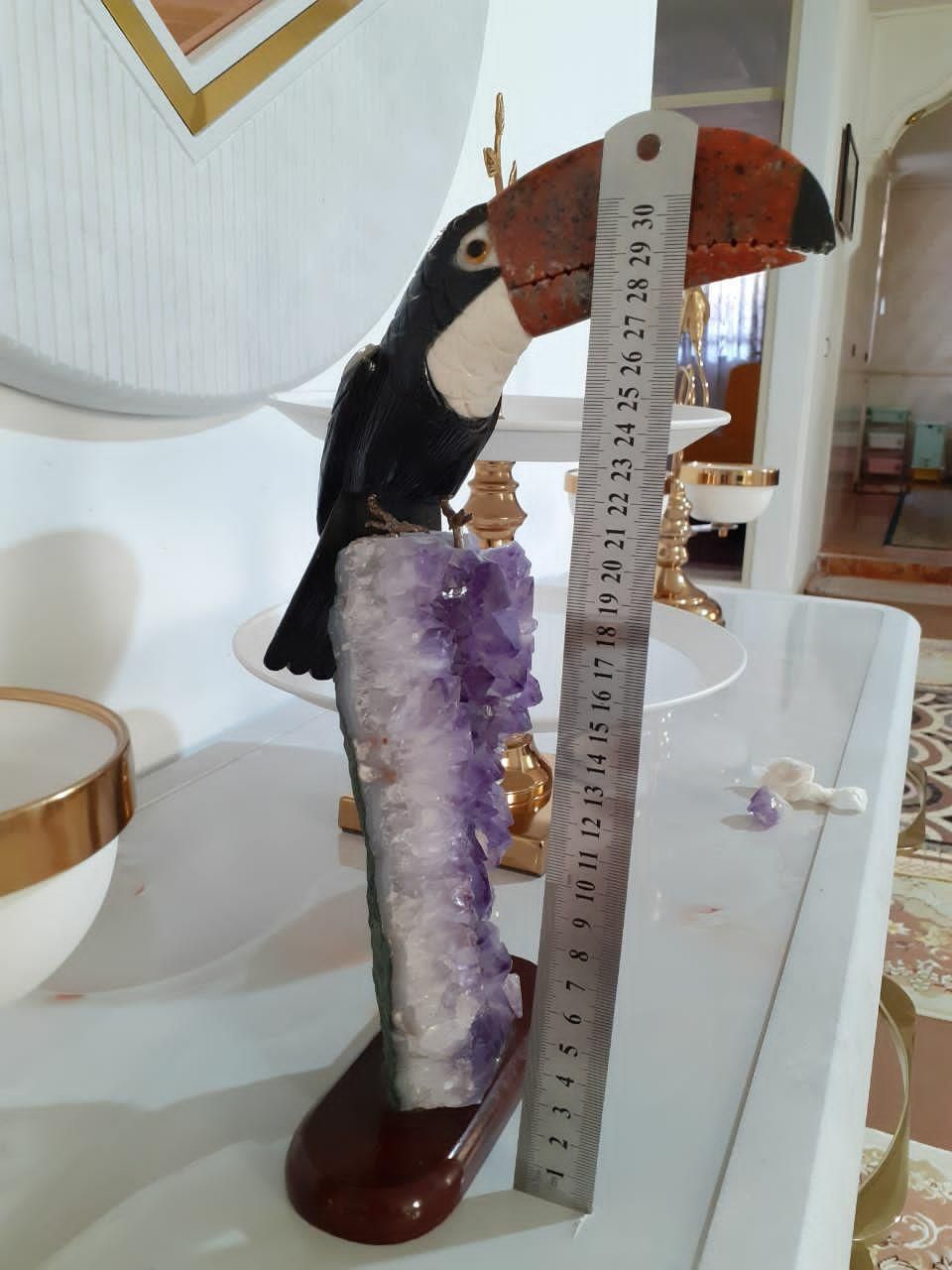 مجسمه طوطی سنگی