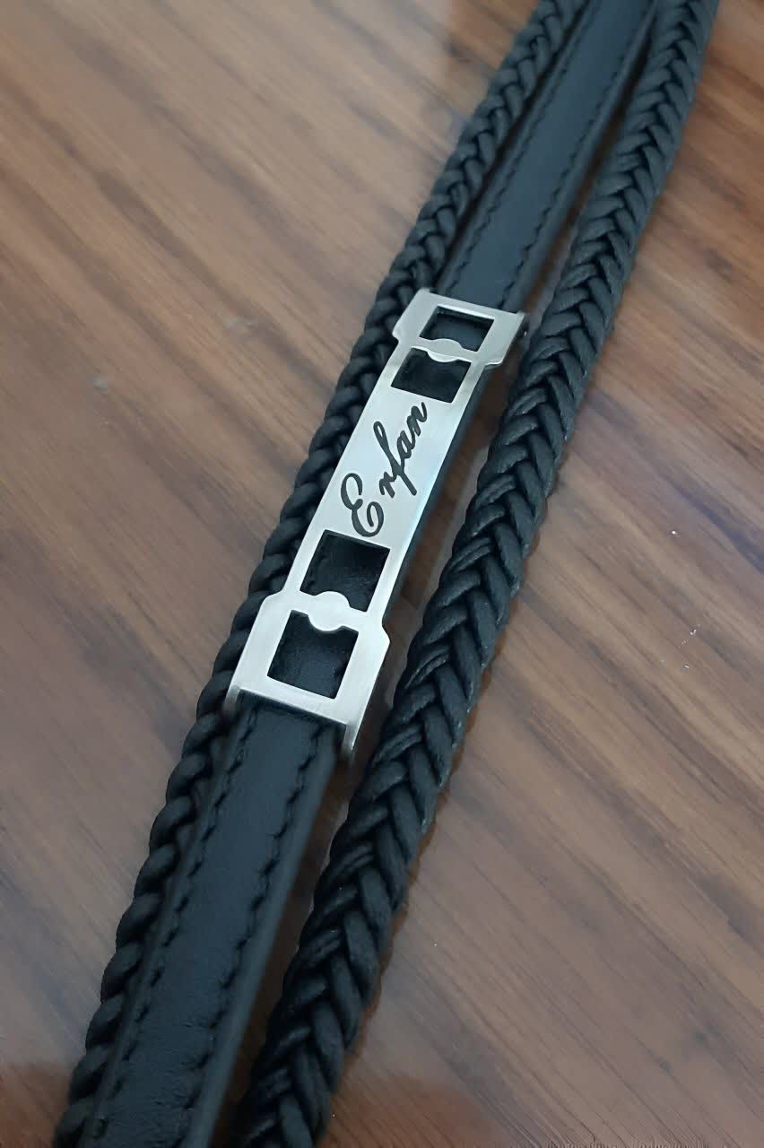 دستبند چرم طبیعی گاوی 