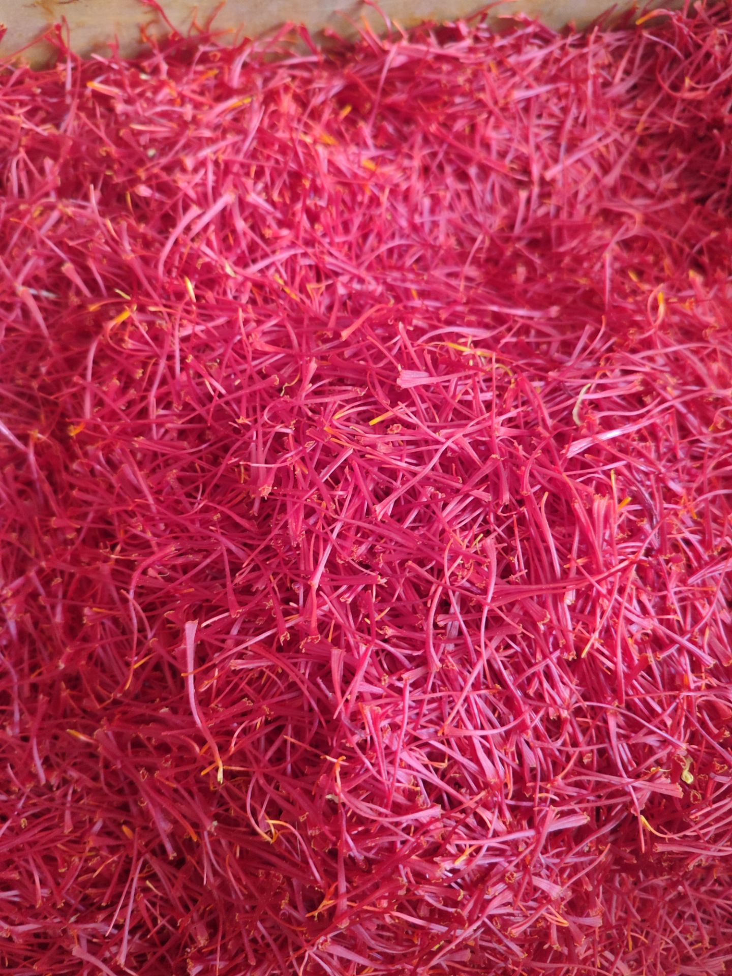 زعفران درجه یک نگین
