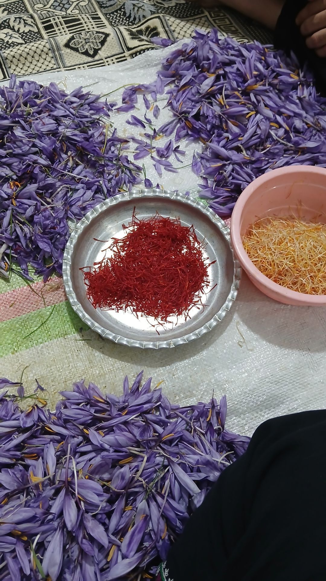زعفران درجه یک نگین