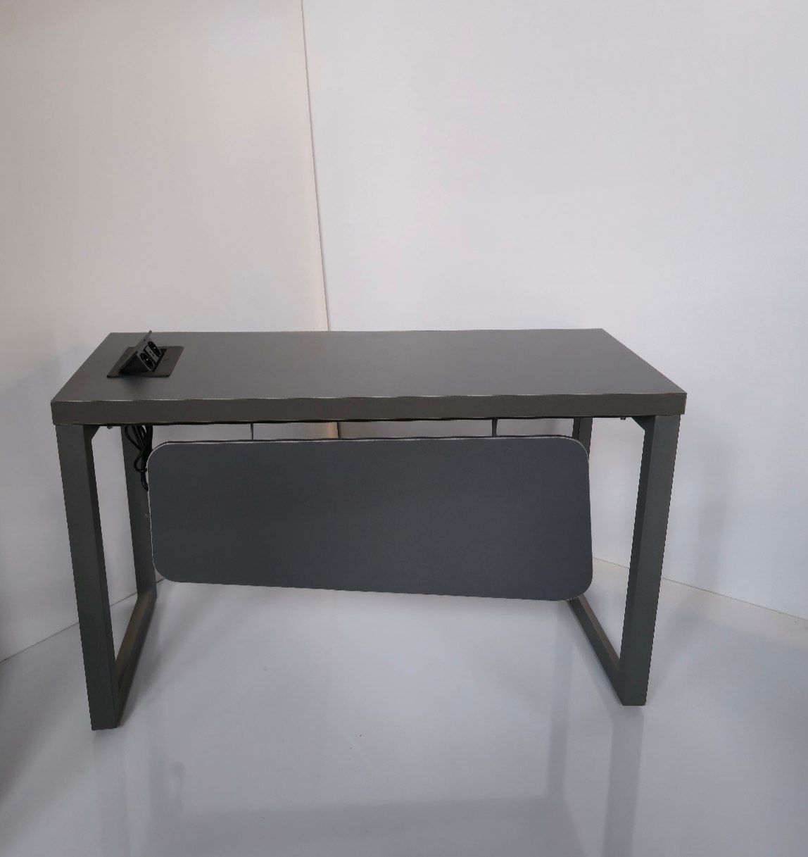 میز اداری مدرن