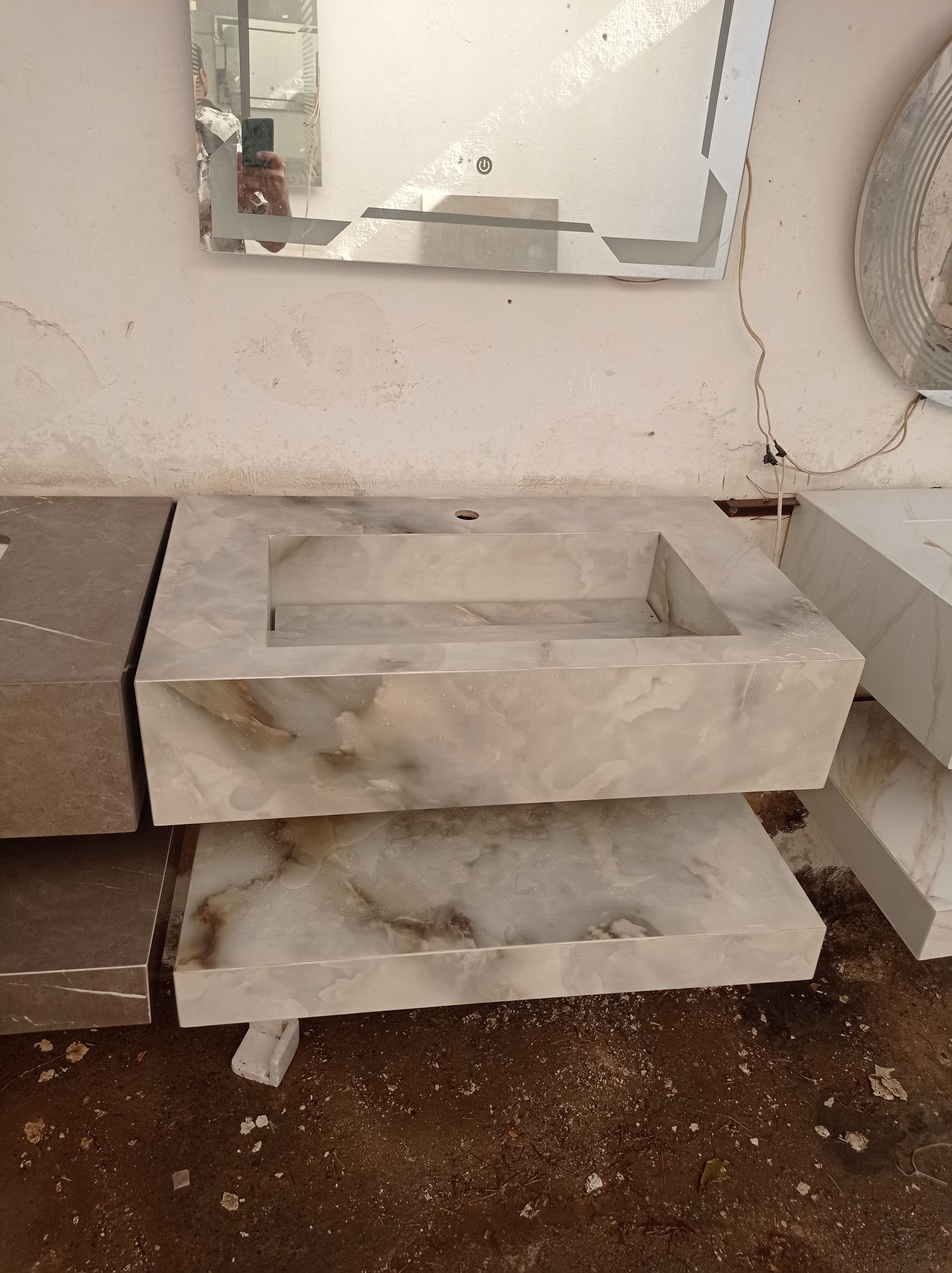 تولیدی روشویی وشلف سرامیک