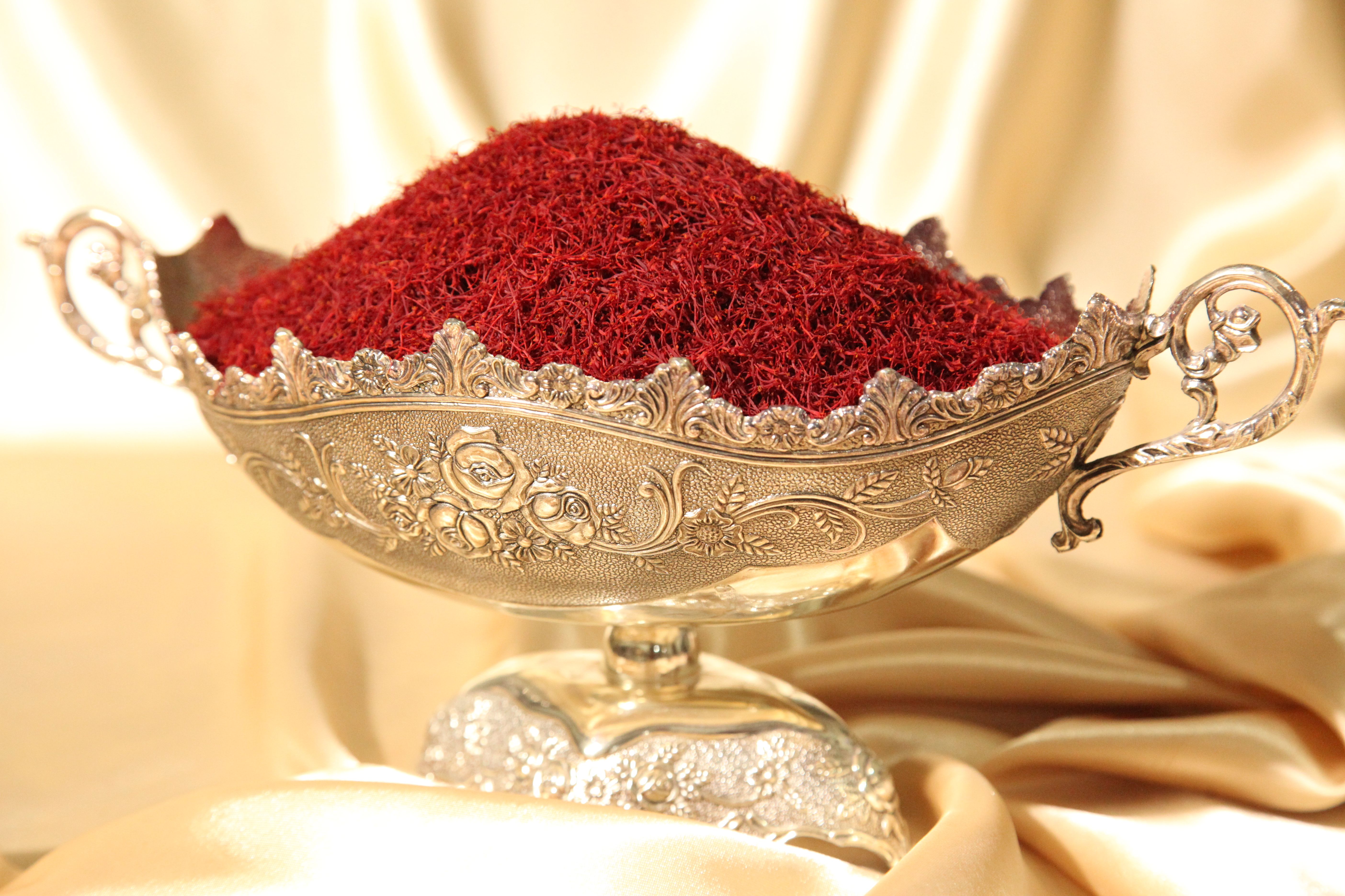 زعفران مرغوب ایرانی