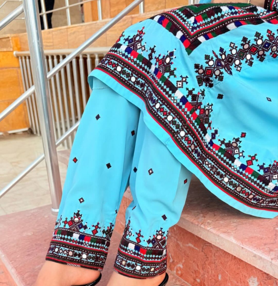 سوزن دوزی اصیل بلوچی