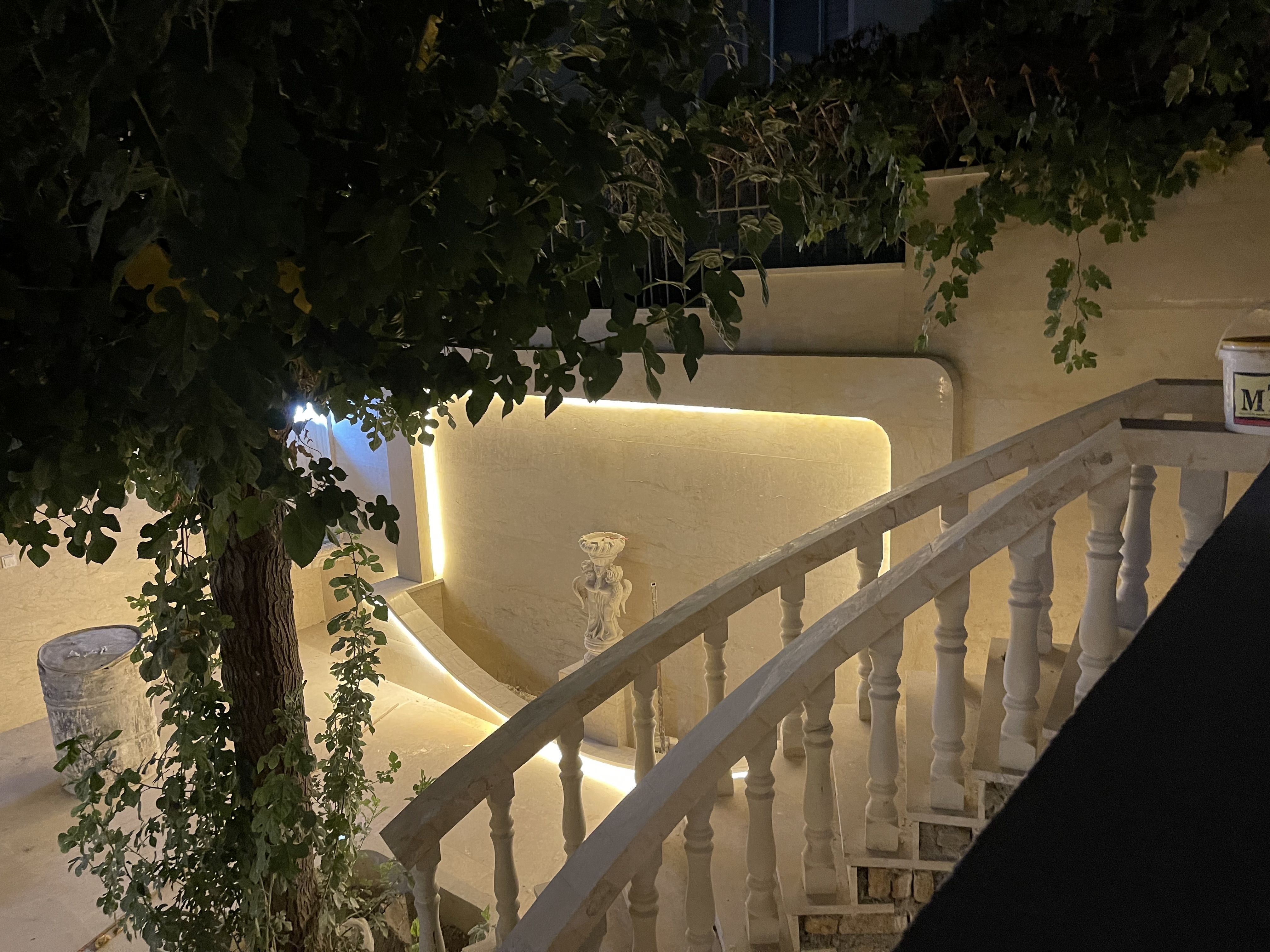 طراح و مجری پروژه‌های لوکس ساختمانی