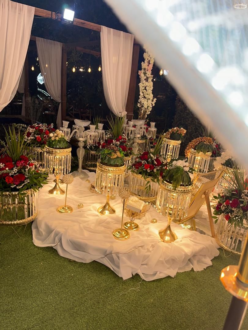 مدیر باغ تالار و رستوران 