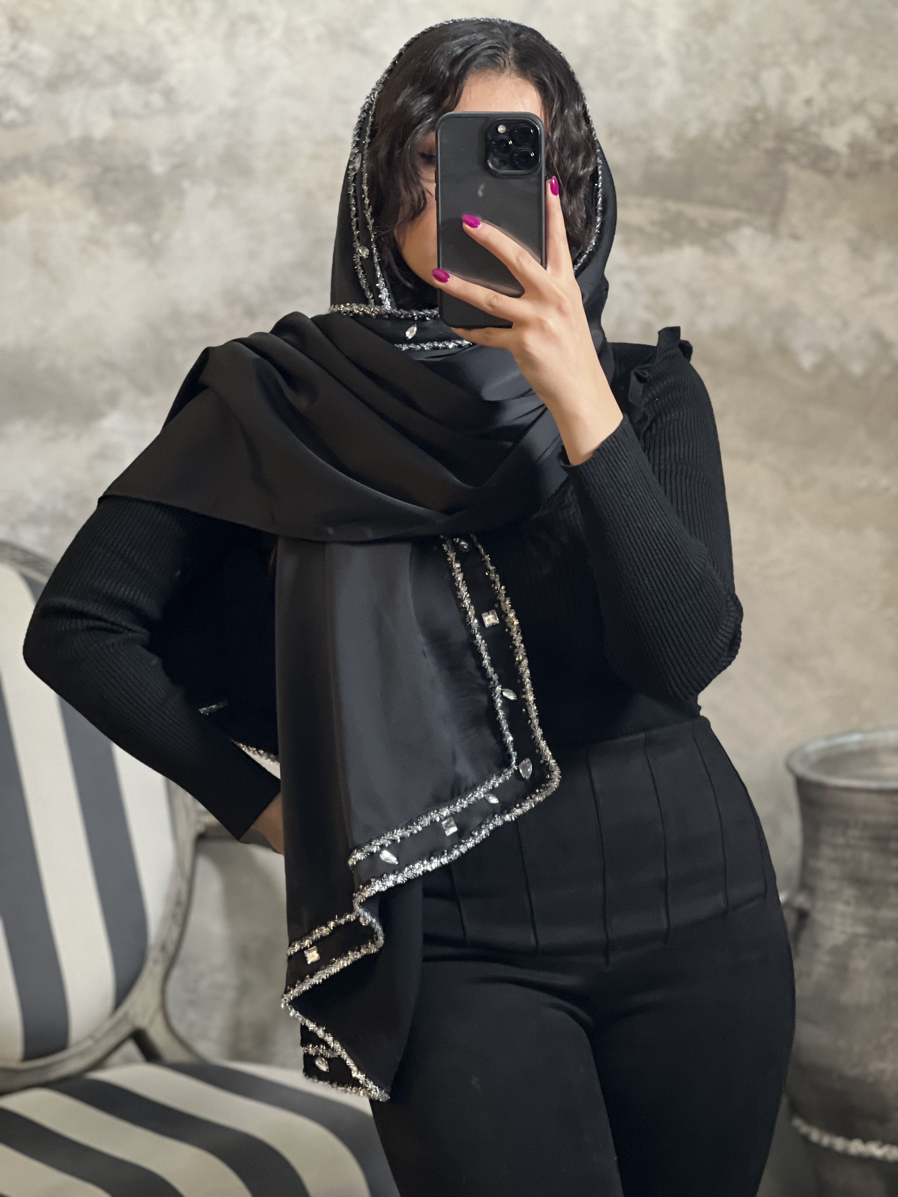 شال دست دوز