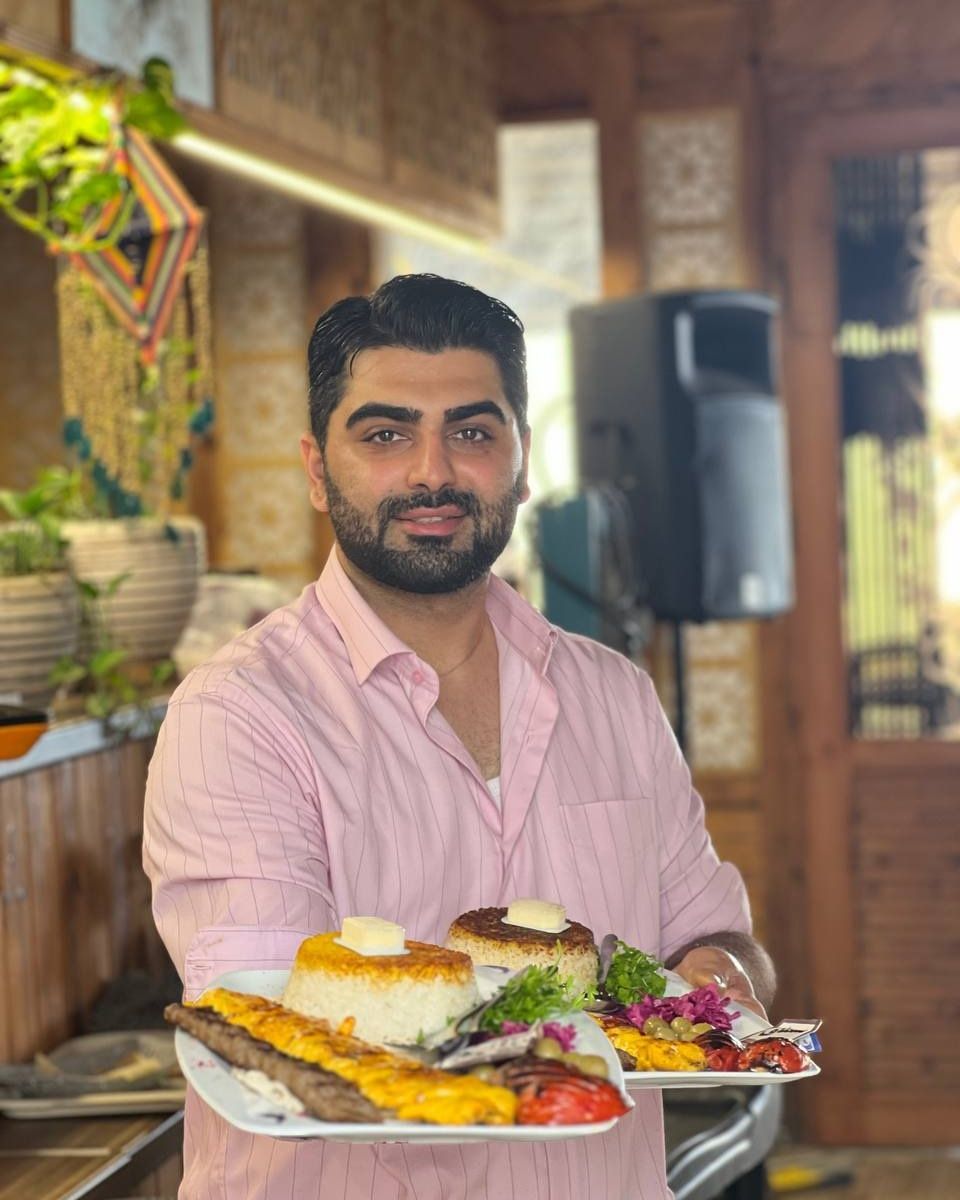 سراشپز ایرانی و فرهنگی