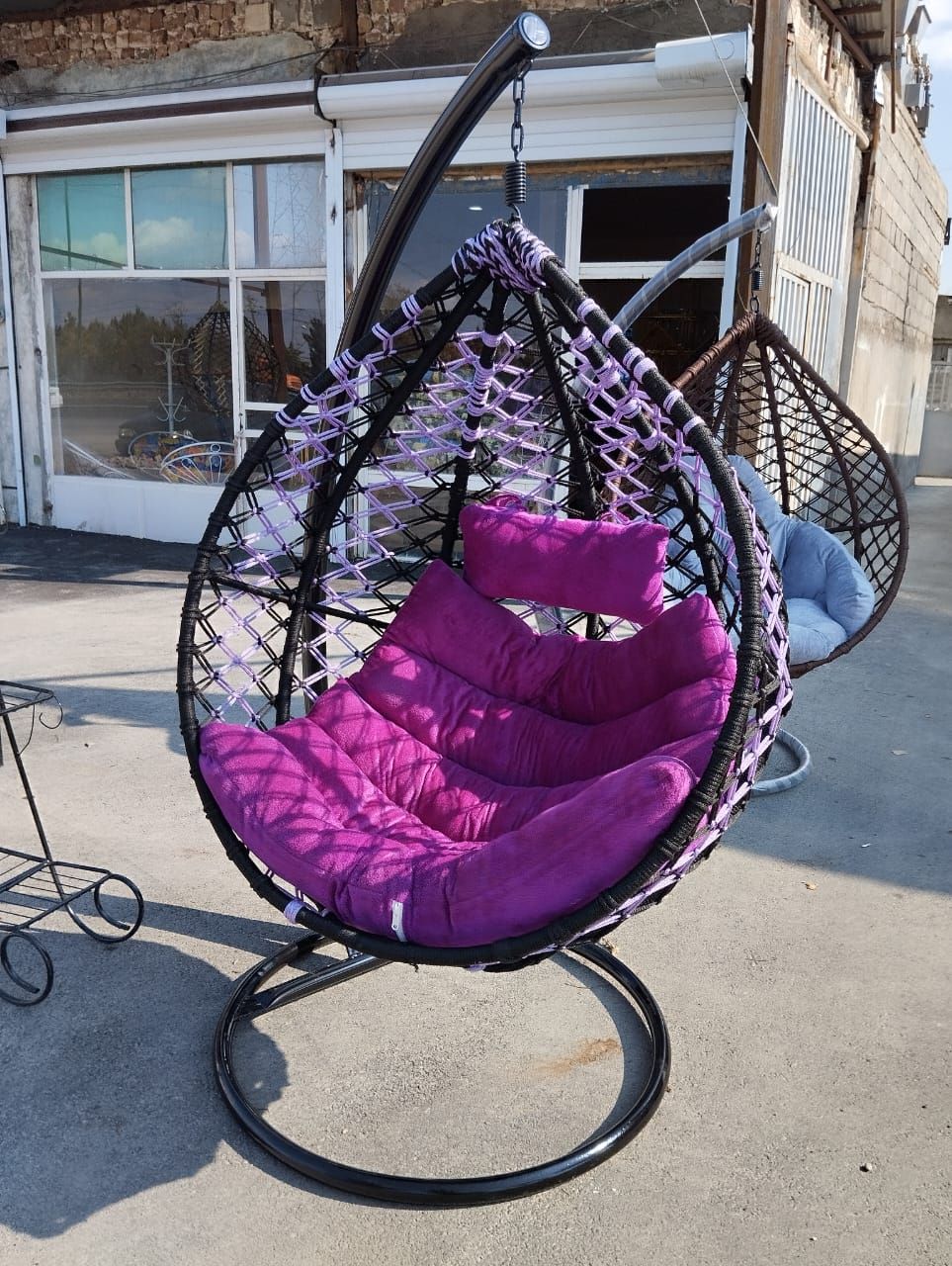 تاب ریلکسی ویلا و باغ 