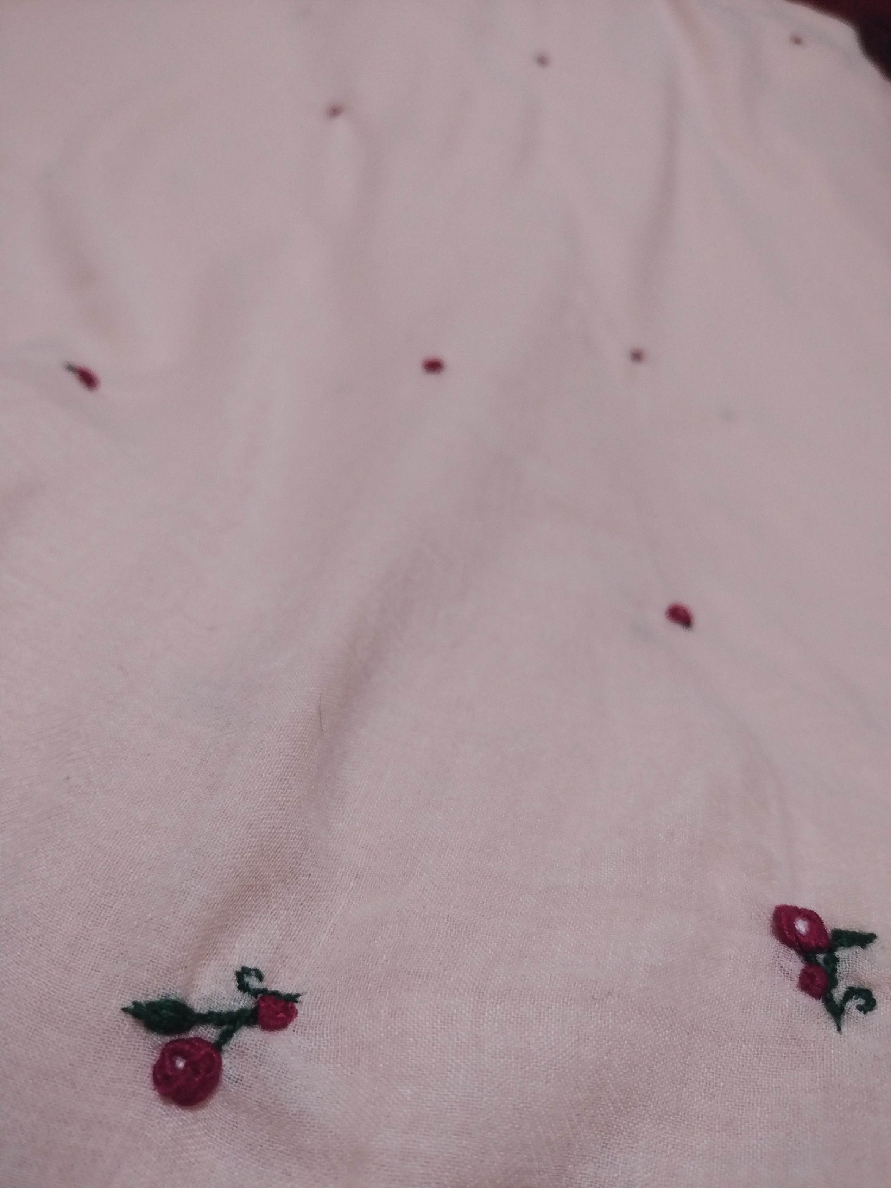 پارچه دست دوز و برجسته 