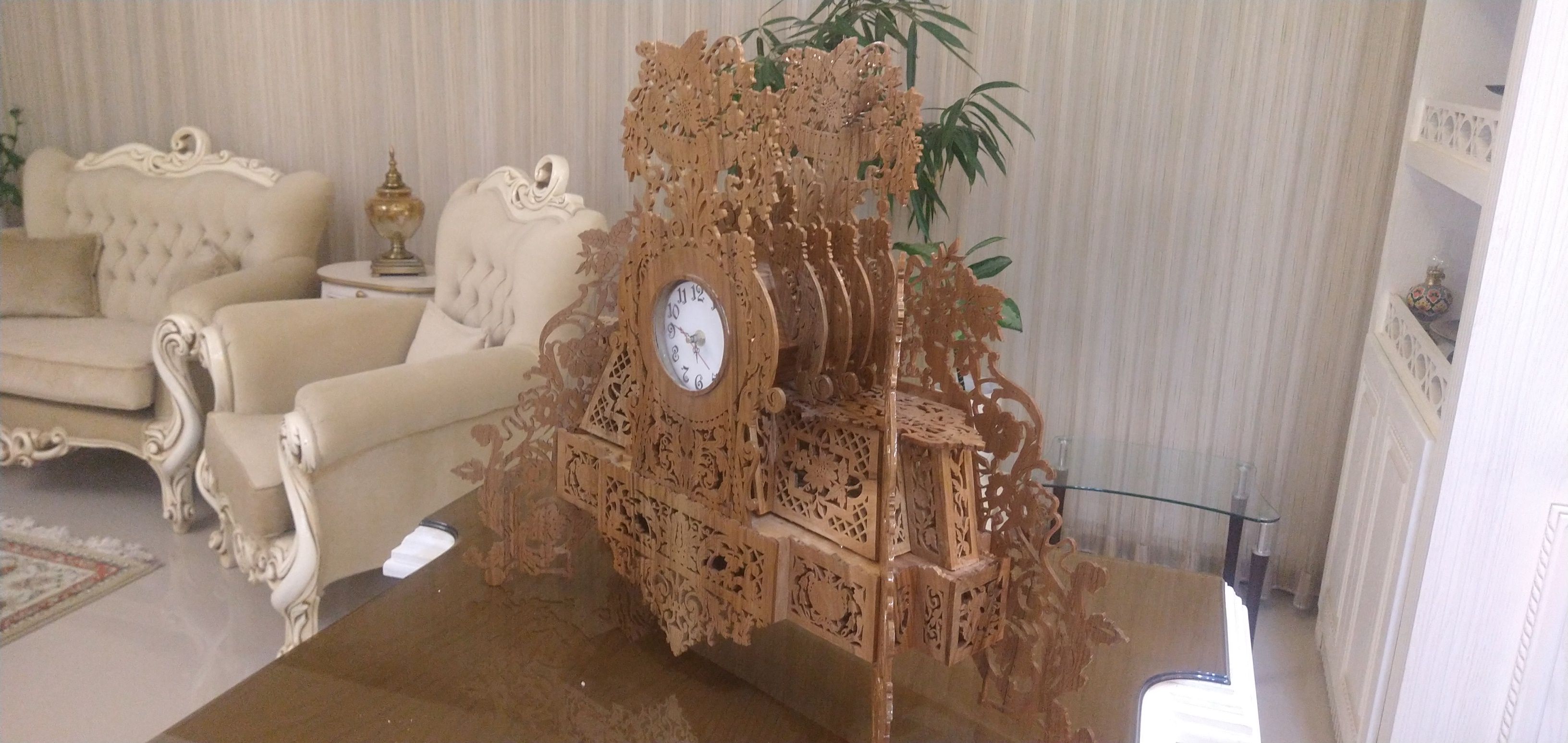 ساعت رومیزی ویکتوریا