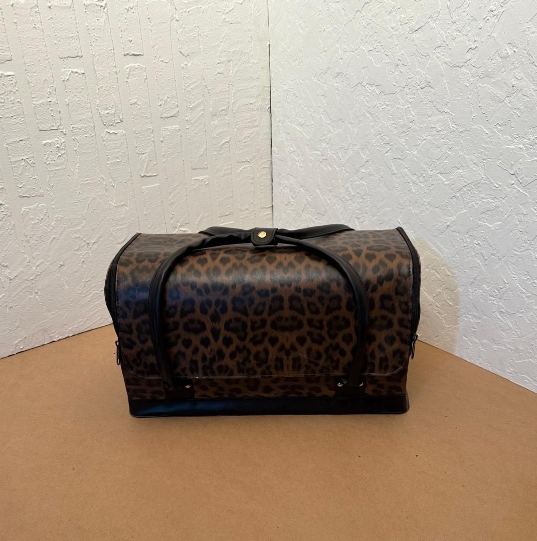 کیف طبقاتی لوازم آرایشی صدرا