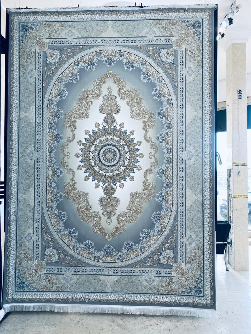 فرش در انواع نقشه و رنگ