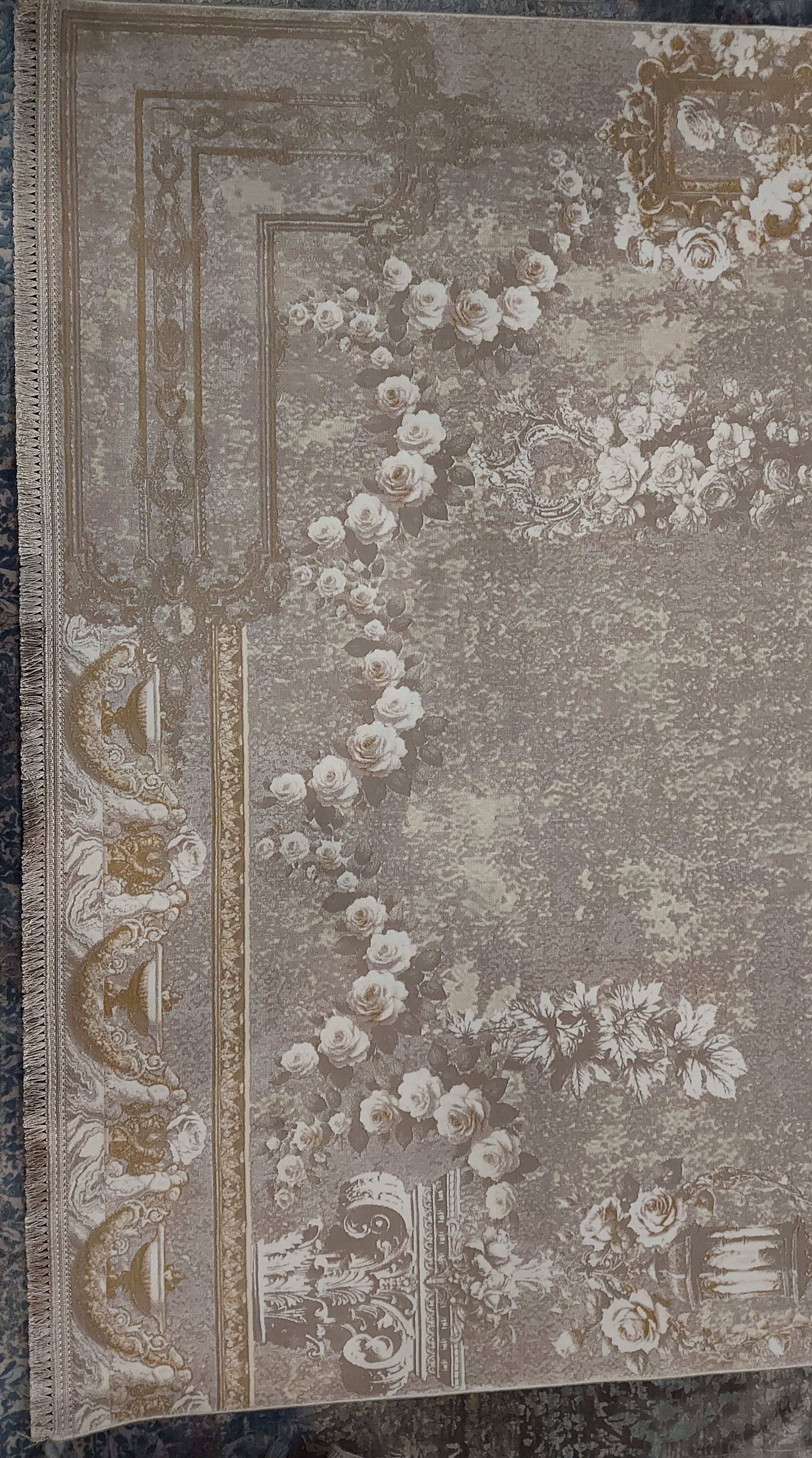 تولید و سفارش فرش ماشینی لوکس