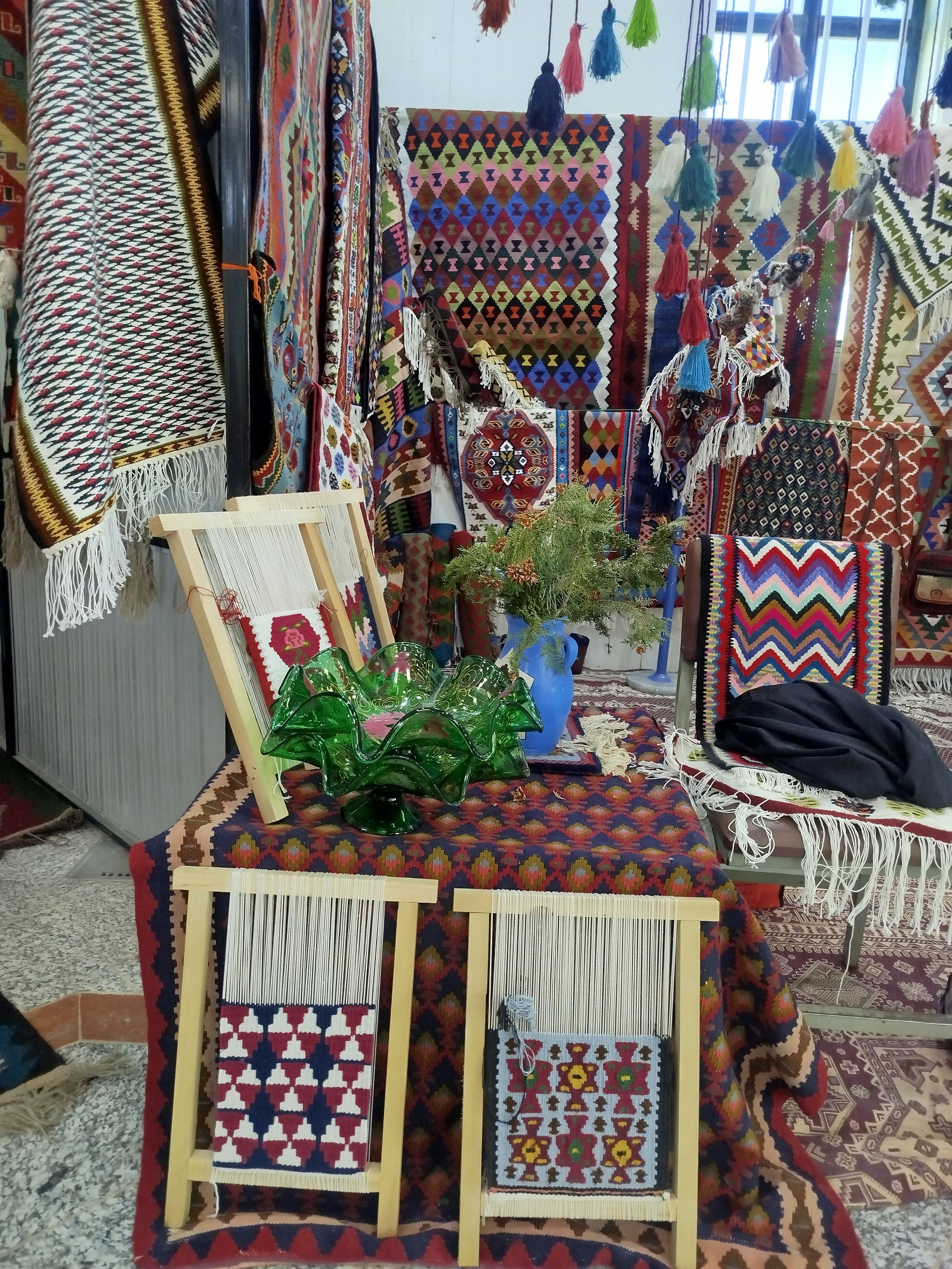 گلیم دستباف 