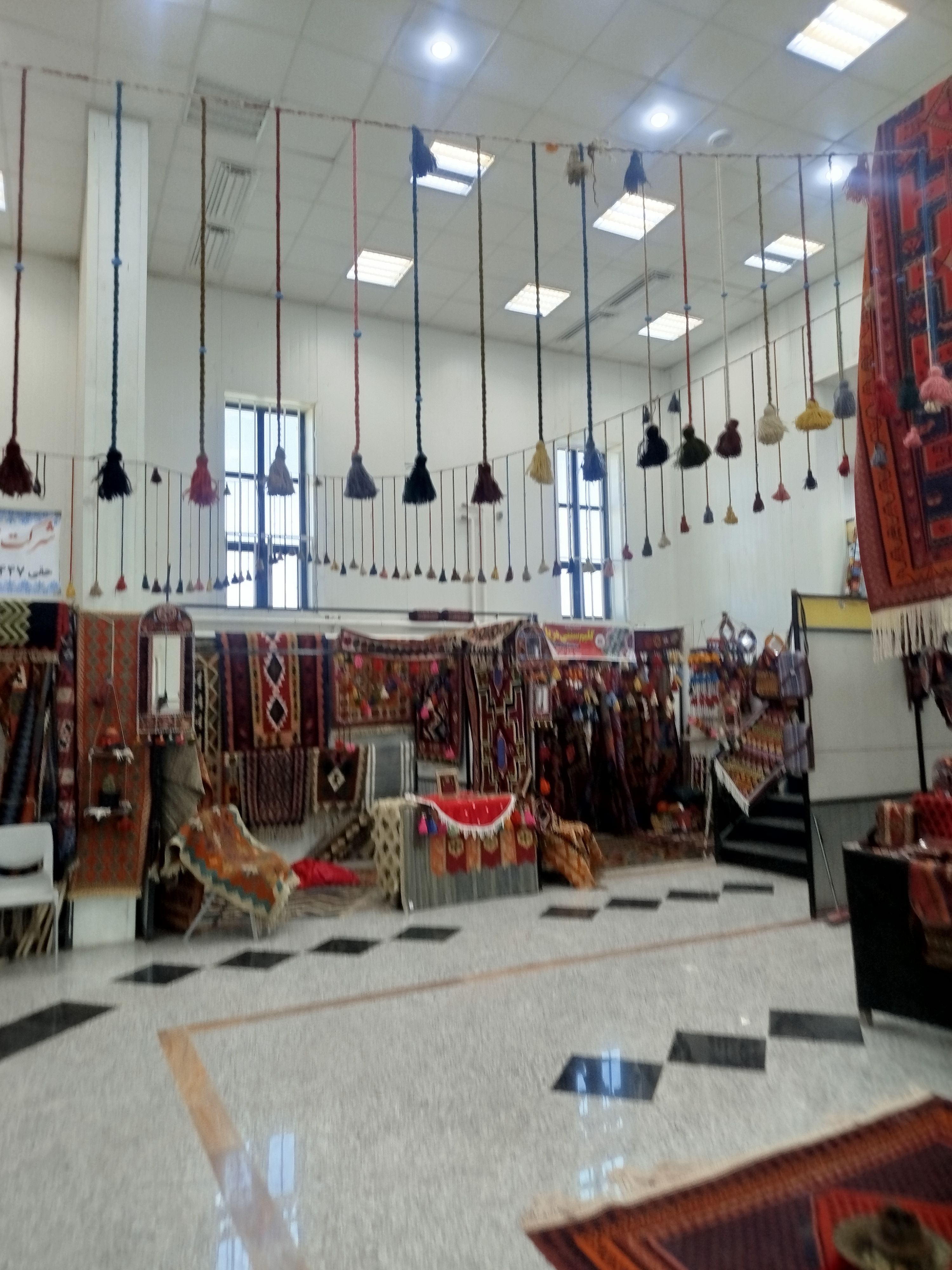 گلیم دستباف 