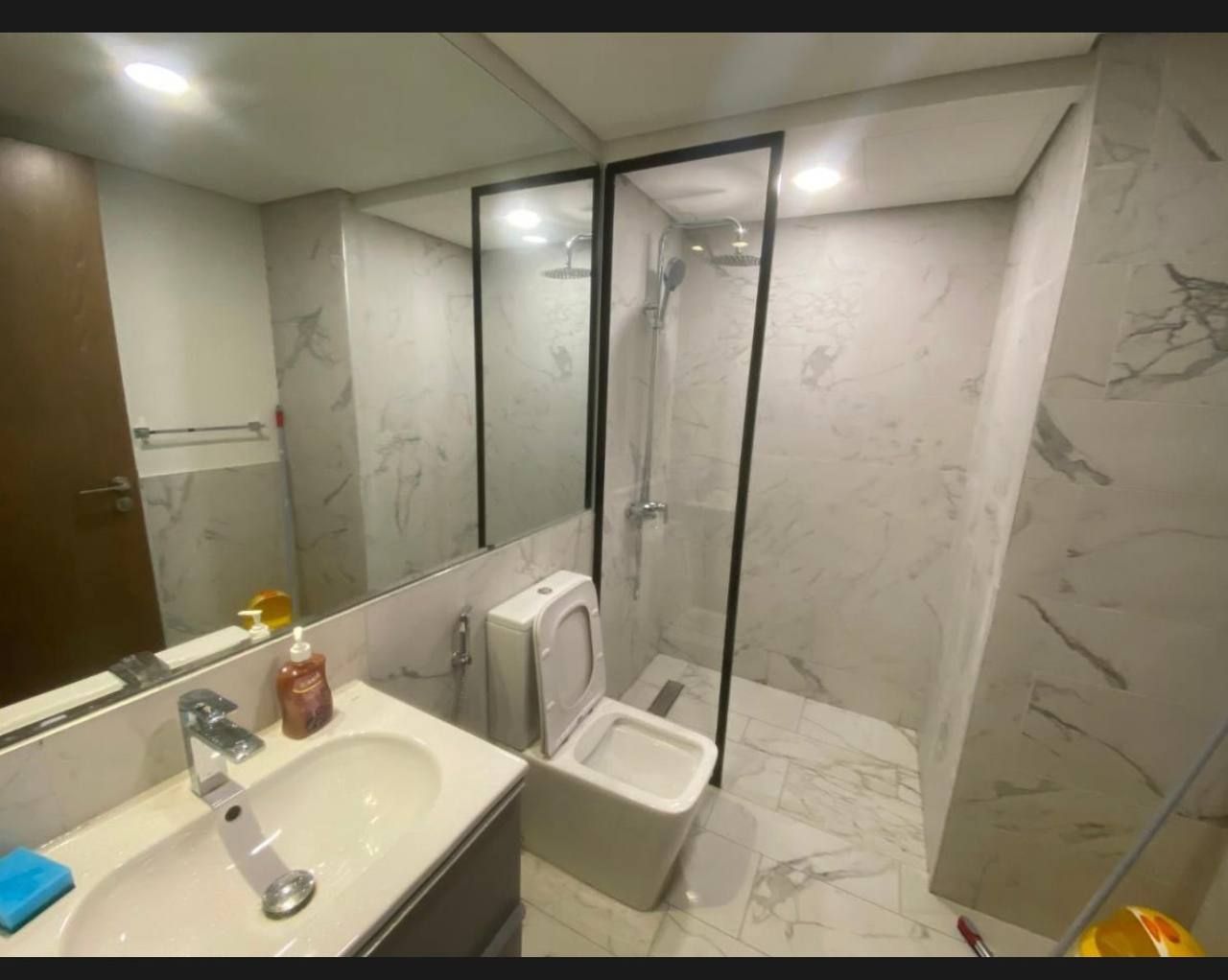 امارو هاستل