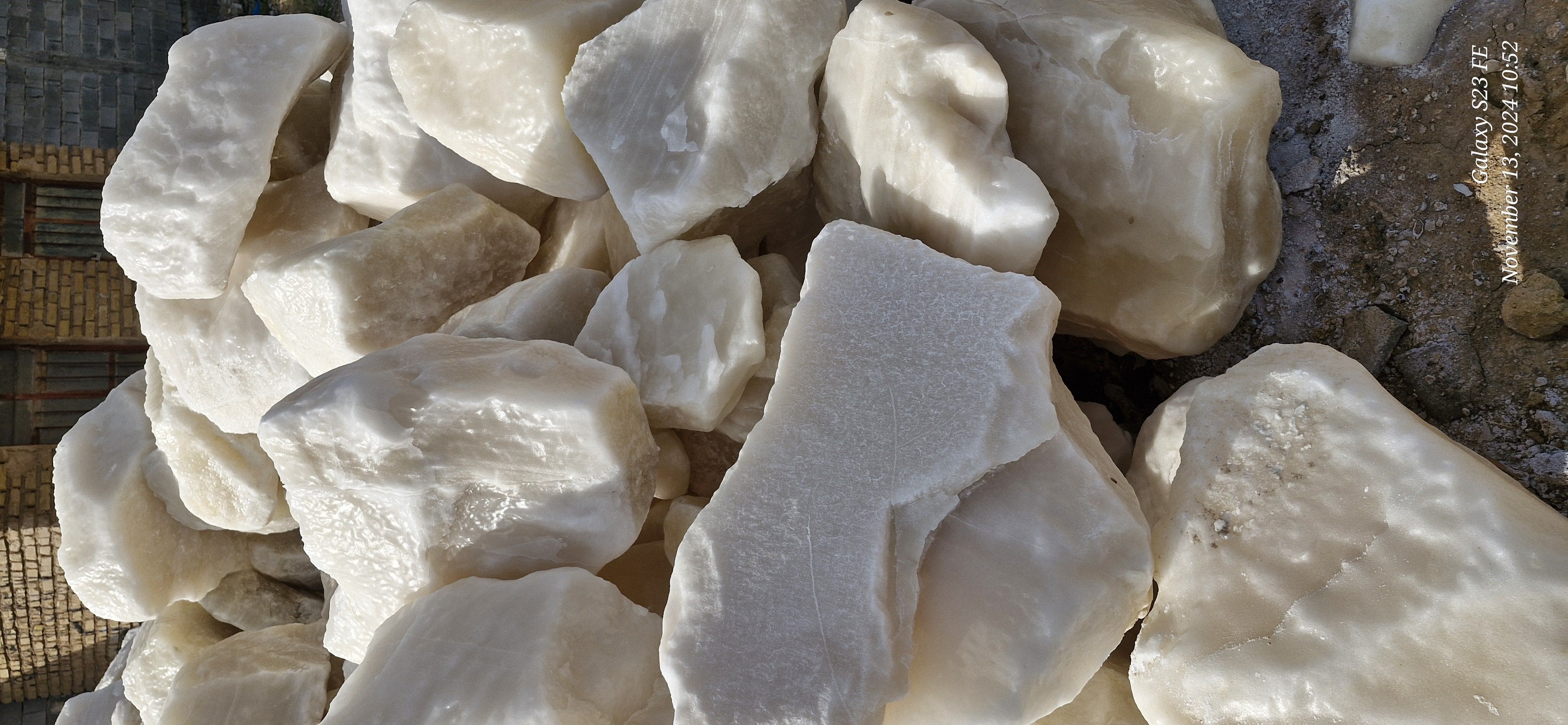 سنگ نمک طبیعی و نمک پودر صنعتی