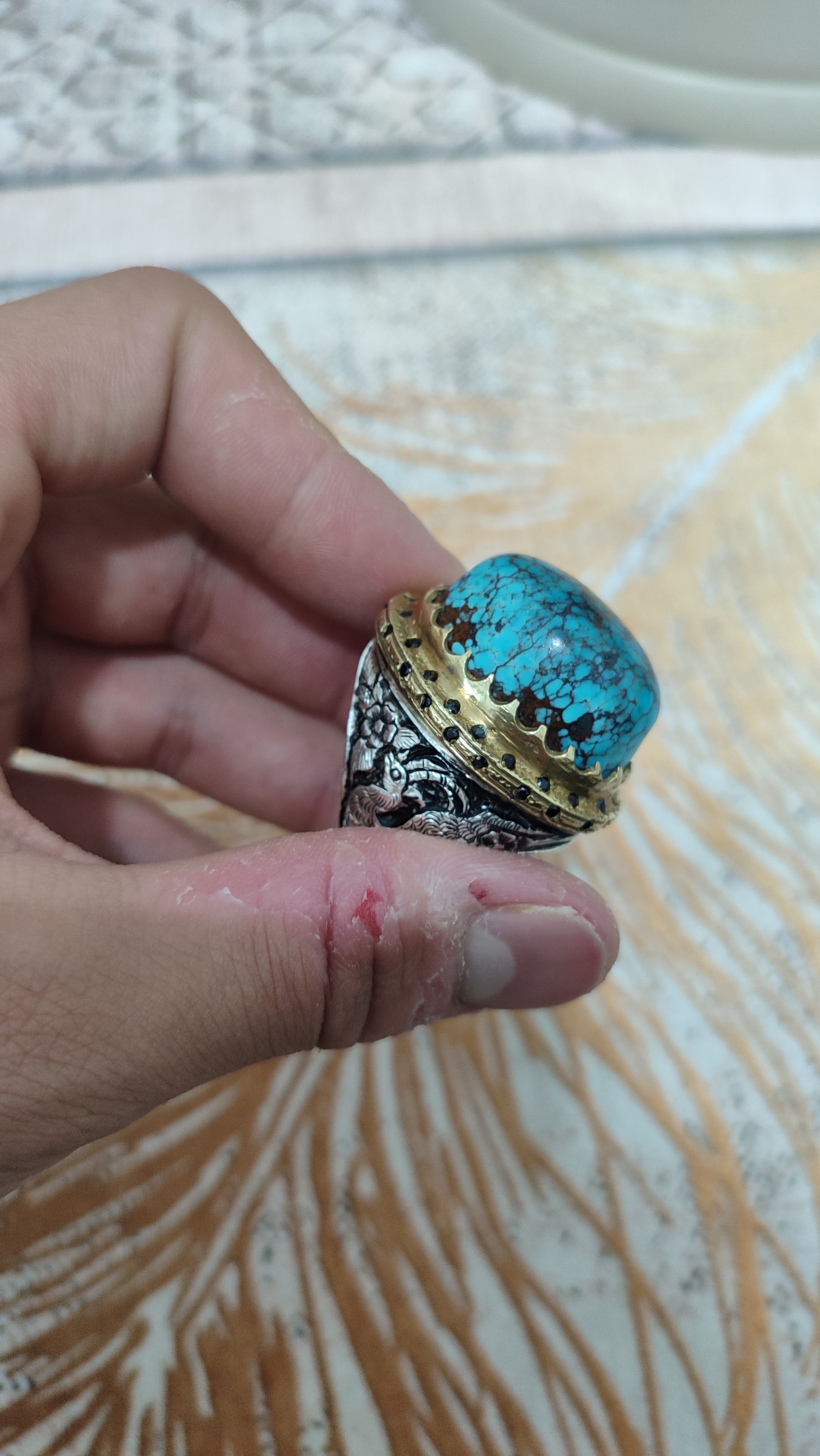 انگشتر فیروزه نیشابوری فاخر شاهانه