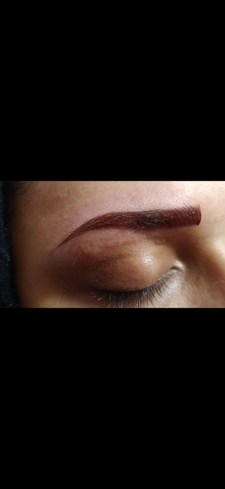 میکروبلیدینگ تخصصی ابرو  