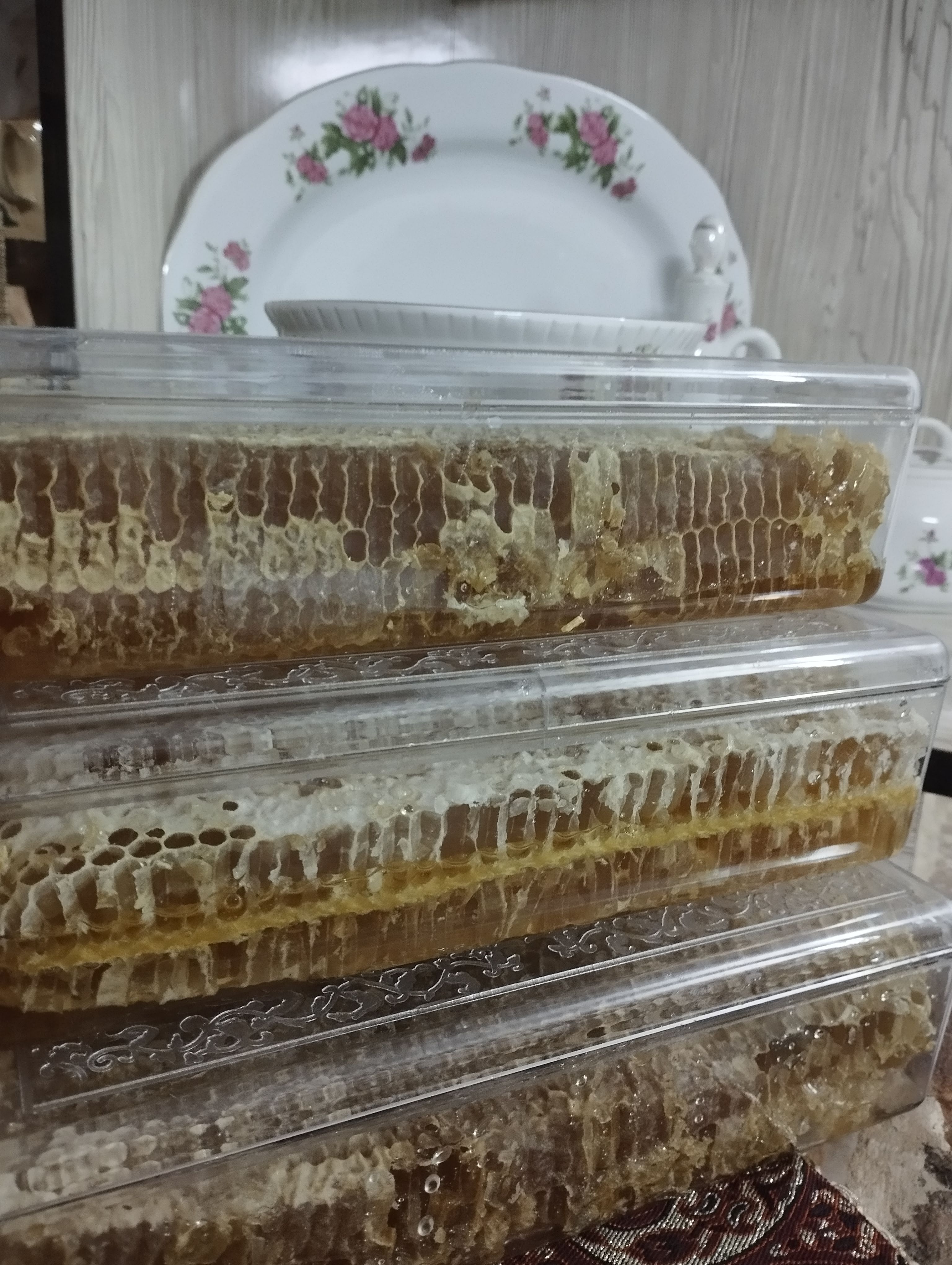 عسل طبیعی ایمان