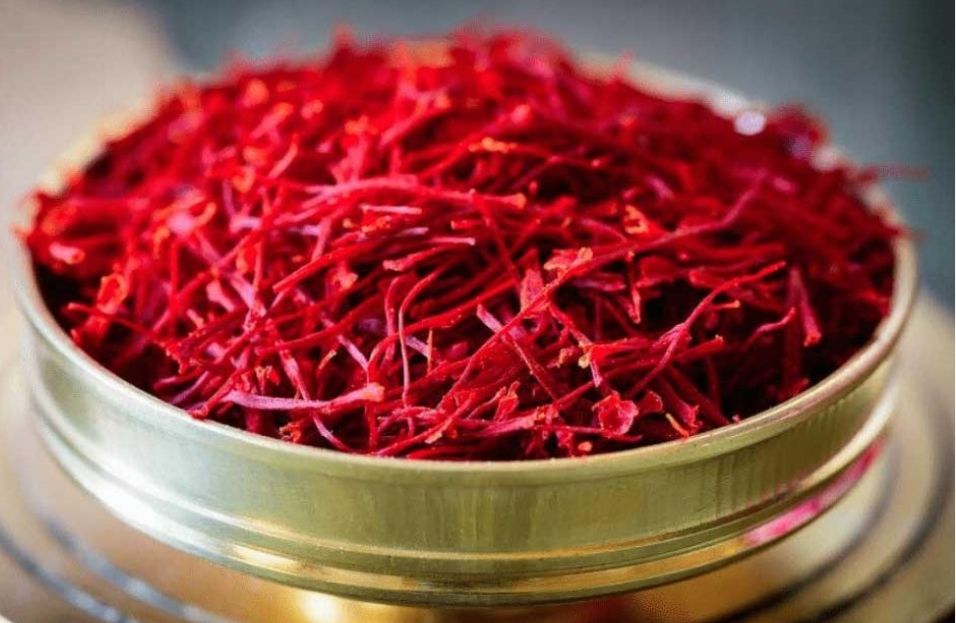 زعفران و عسل وخشکباروآجیل ایرانی 