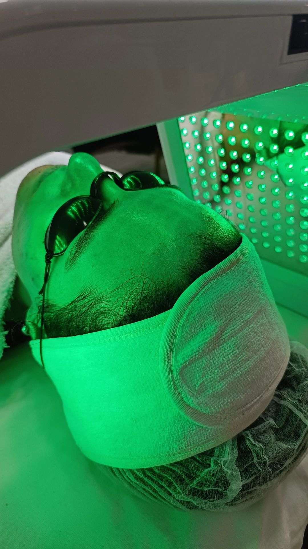 خدمات پاکسازی و فیشال مشهد